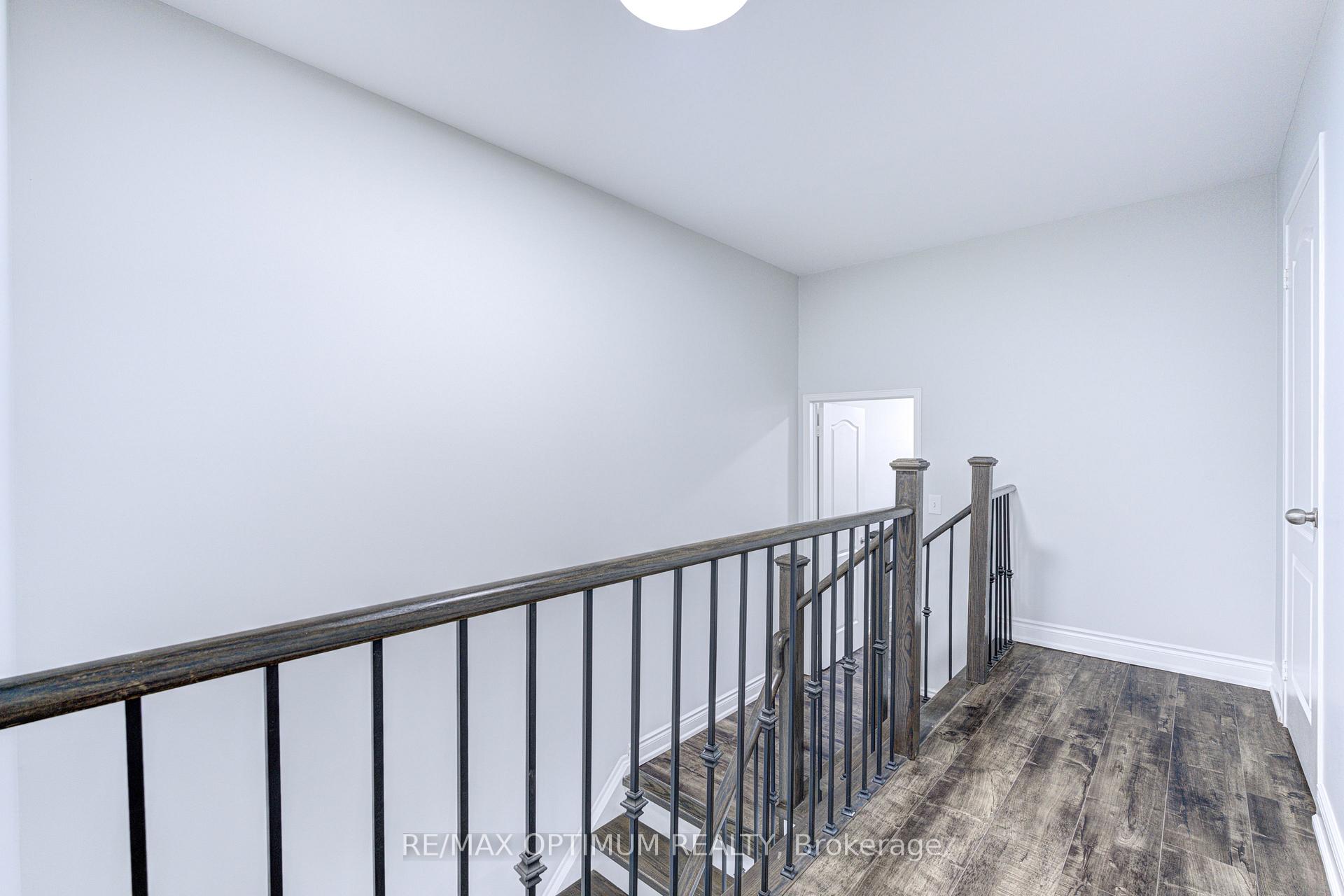 Photo 19 of 3812 Craighurst Avenue, Mississauga, Lisgar — HOMEH