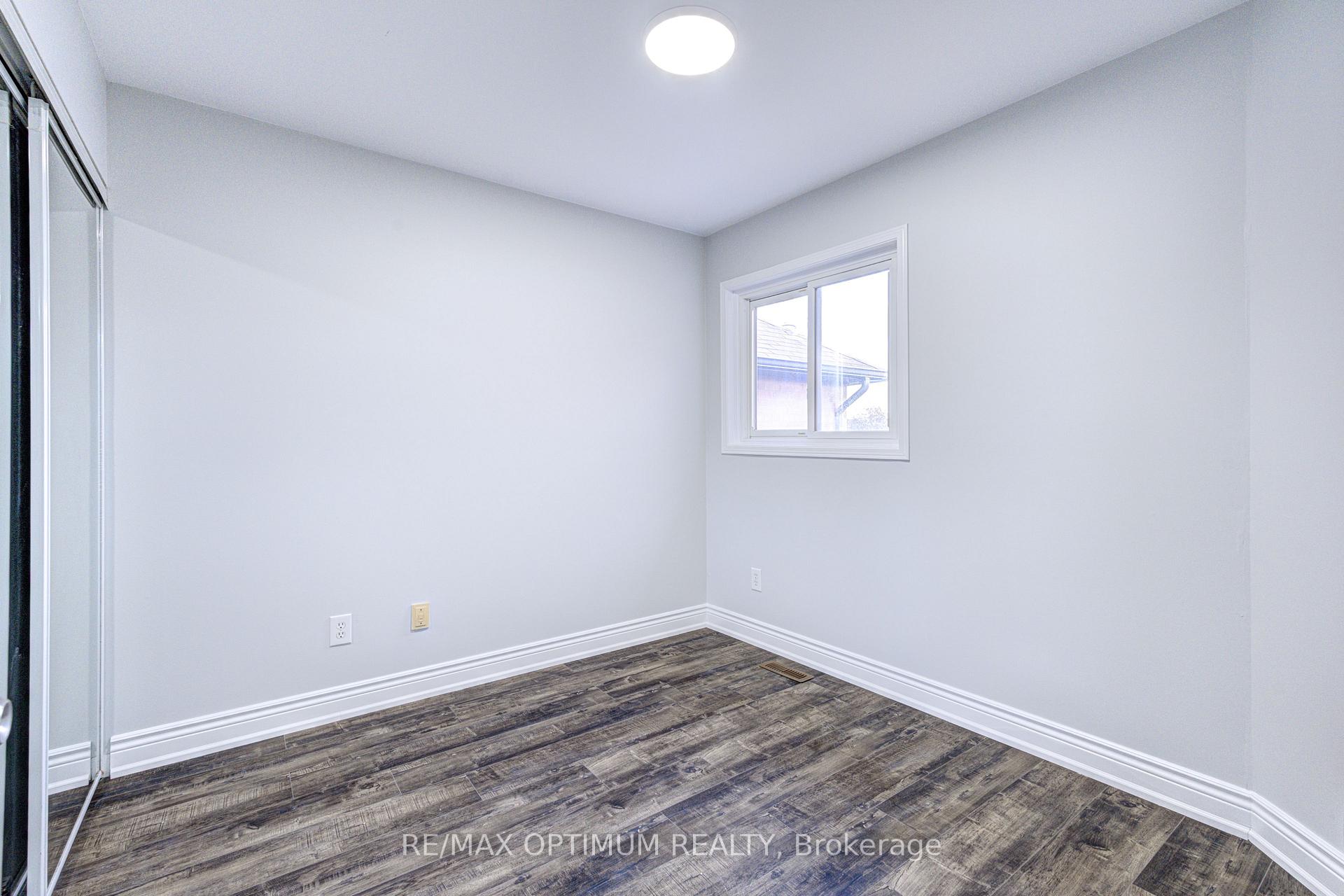 Photo 27 of 3812 Craighurst Avenue, Mississauga, Lisgar — HOMEH