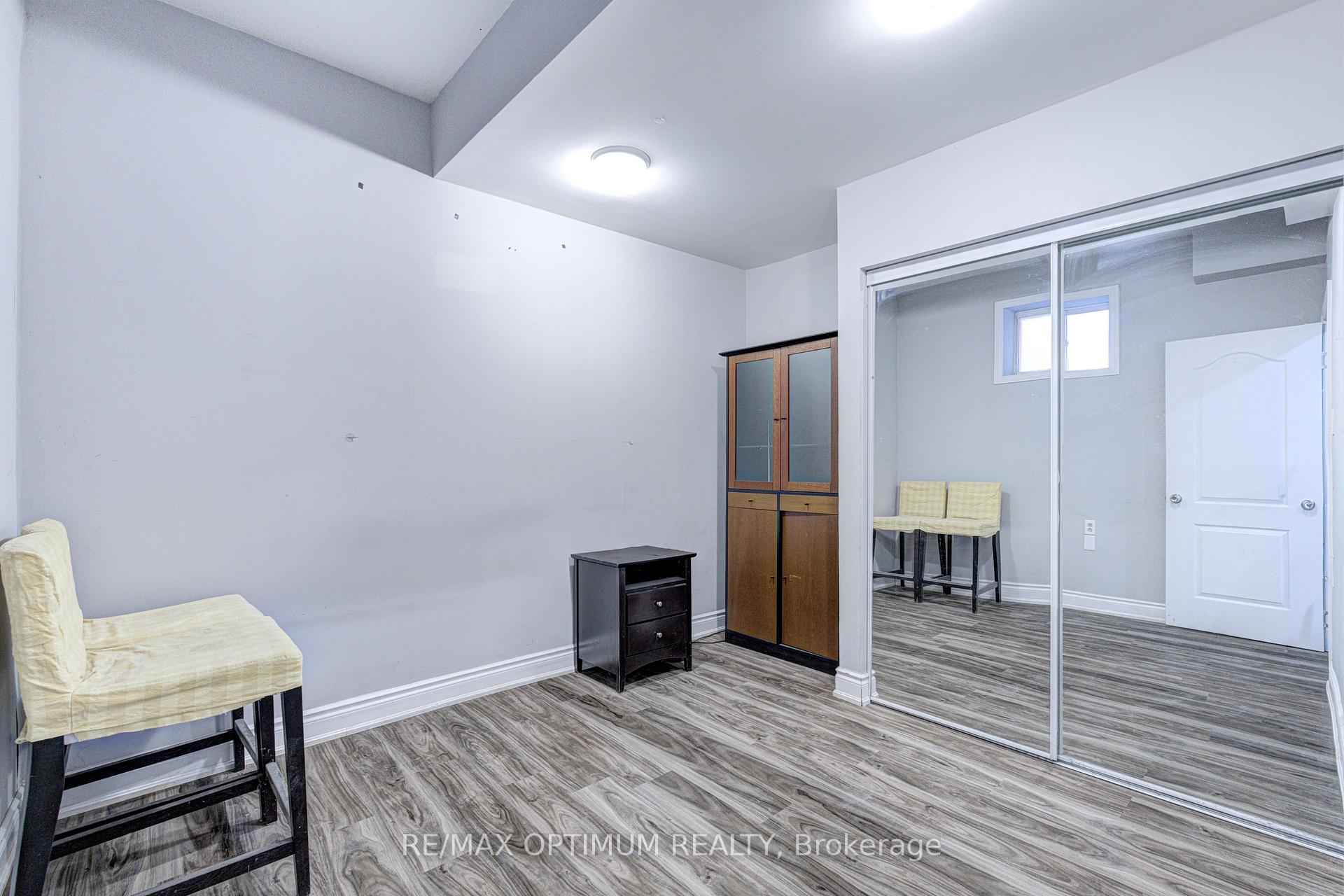 Photo 31 of 3812 Craighurst Avenue, Mississauga, Lisgar — HOMEH