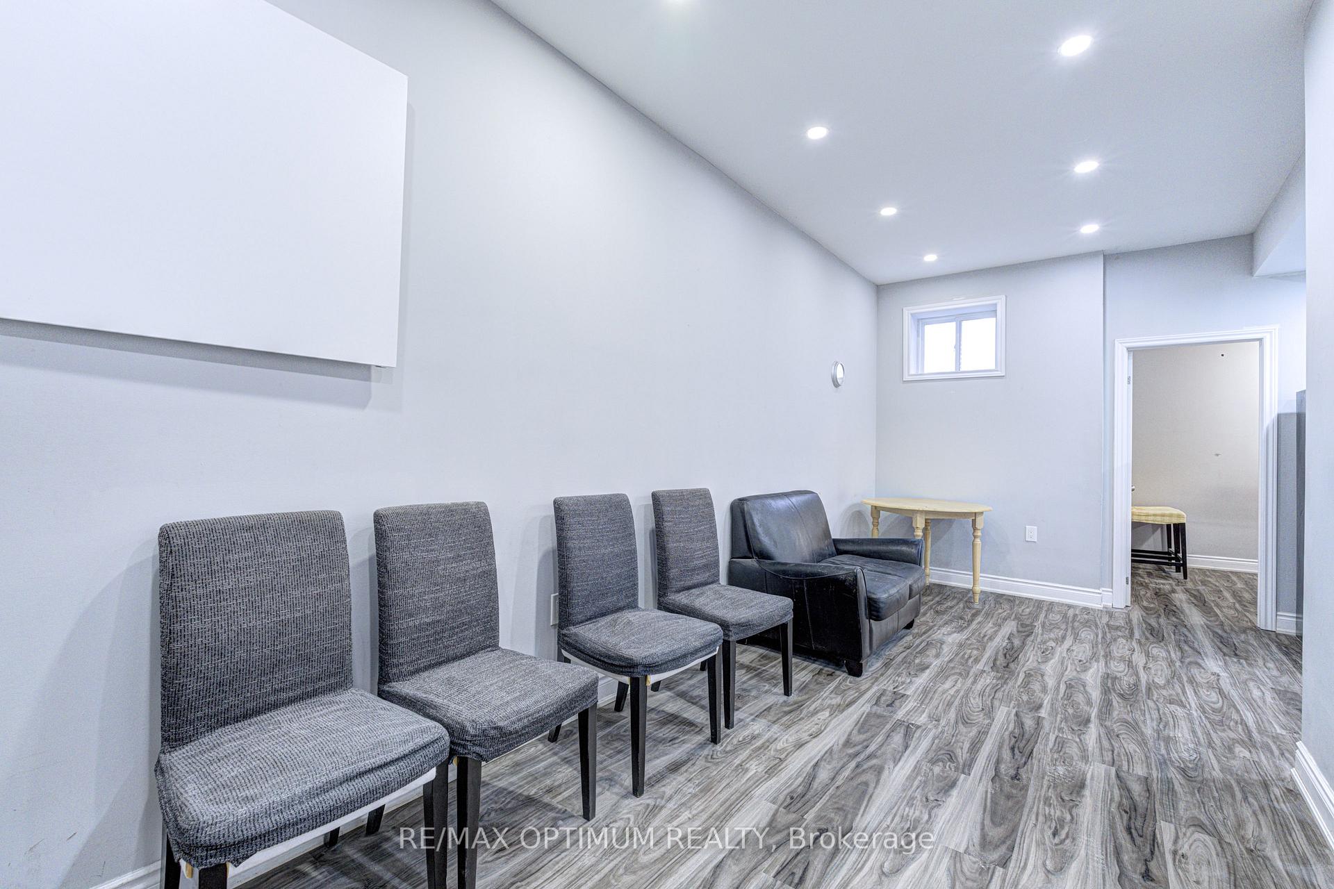 Photo 32 of 3812 Craighurst Avenue, Mississauga, Lisgar — HOMEH