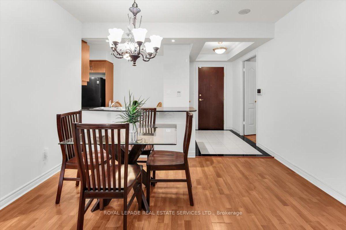 Photo 6 of Unit 317, 28 William Carson Crescent, North York, St. Andrew-Windfields — HOMEH