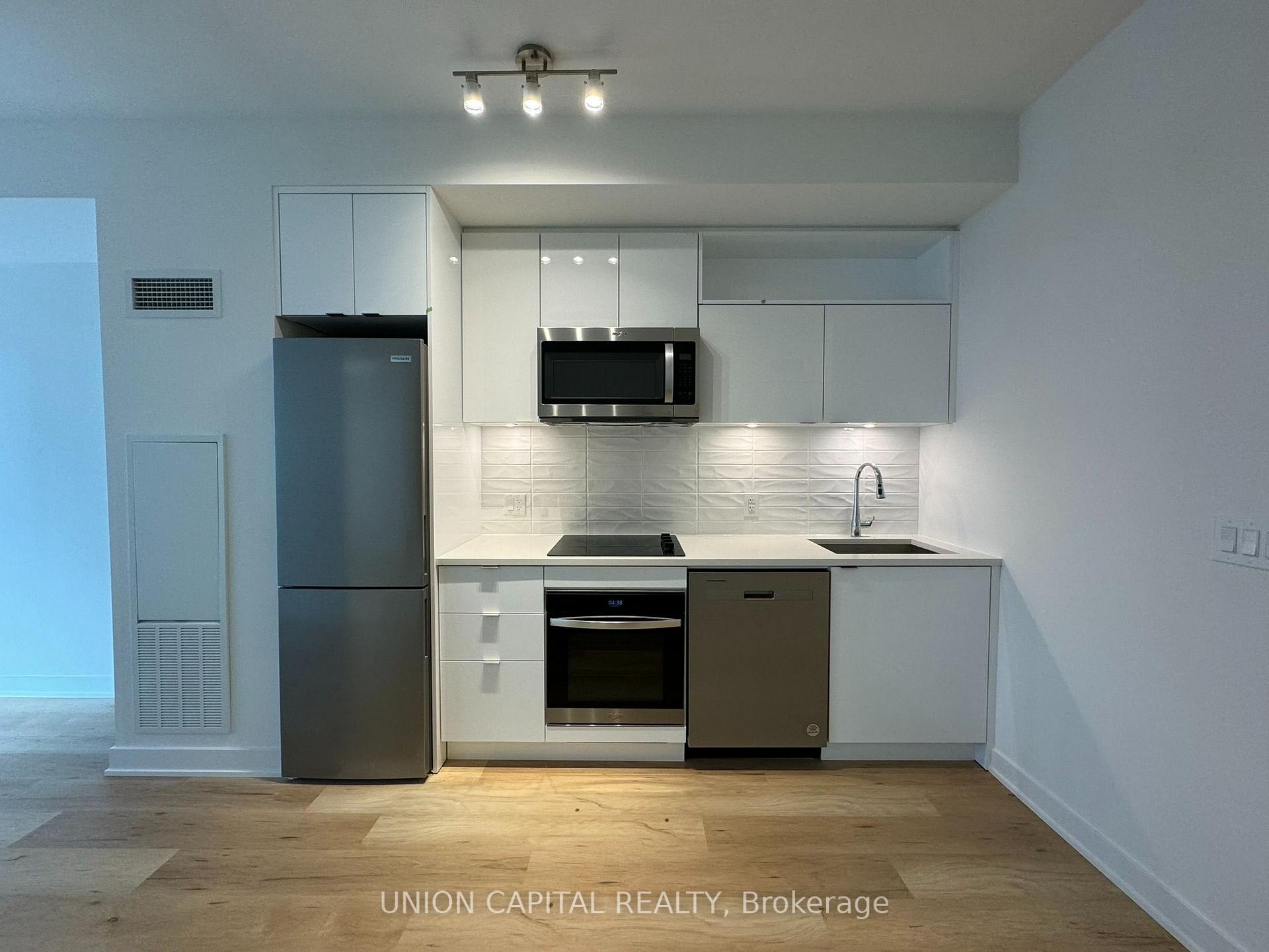 Photo 2 of Unit 629, 60 Princess Street, Toronto, Waterfront Communities — HOMEH