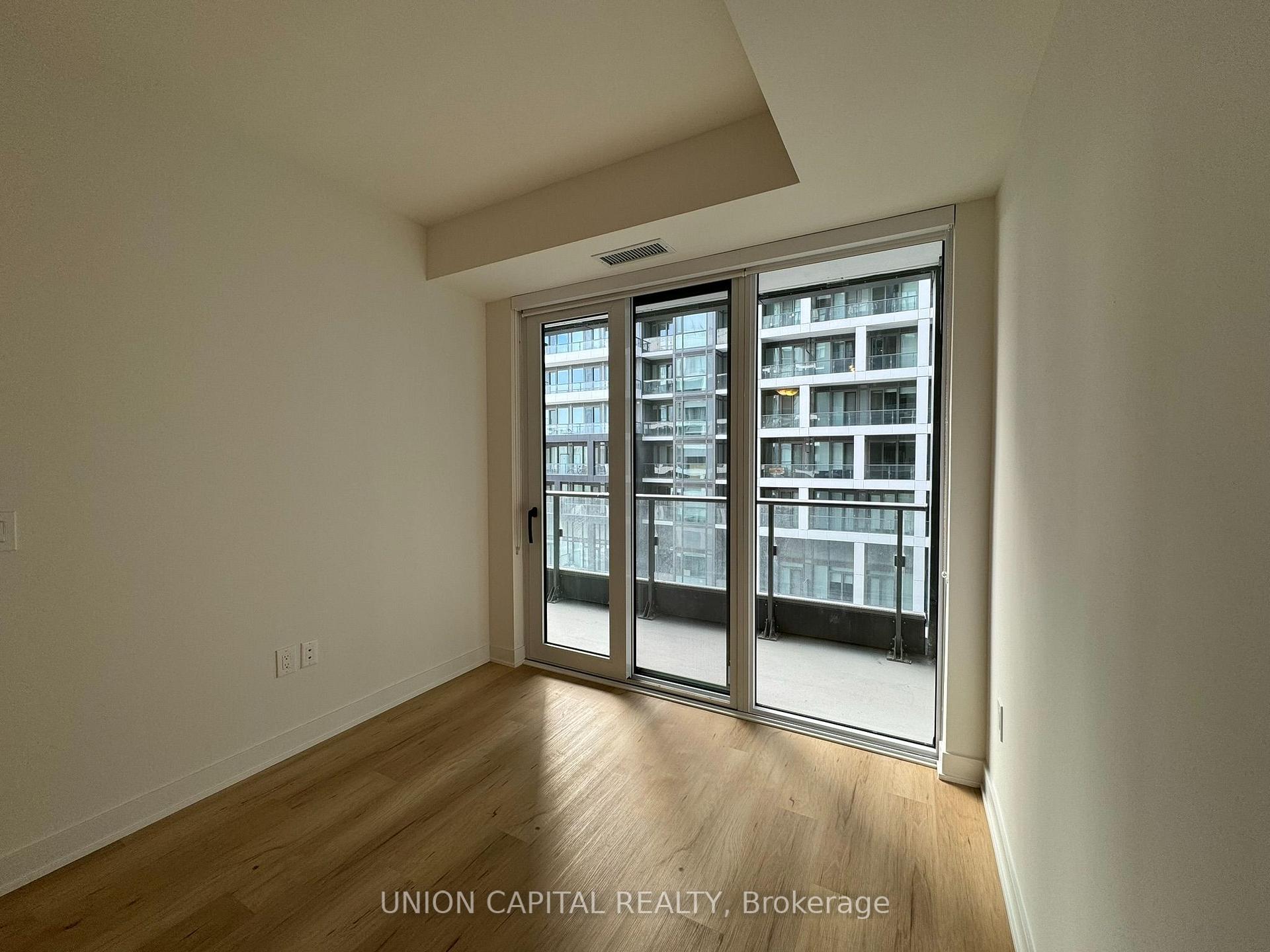 Photo 5 of Unit 629, 60 Princess Street, Toronto, Waterfront Communities — HOMEH