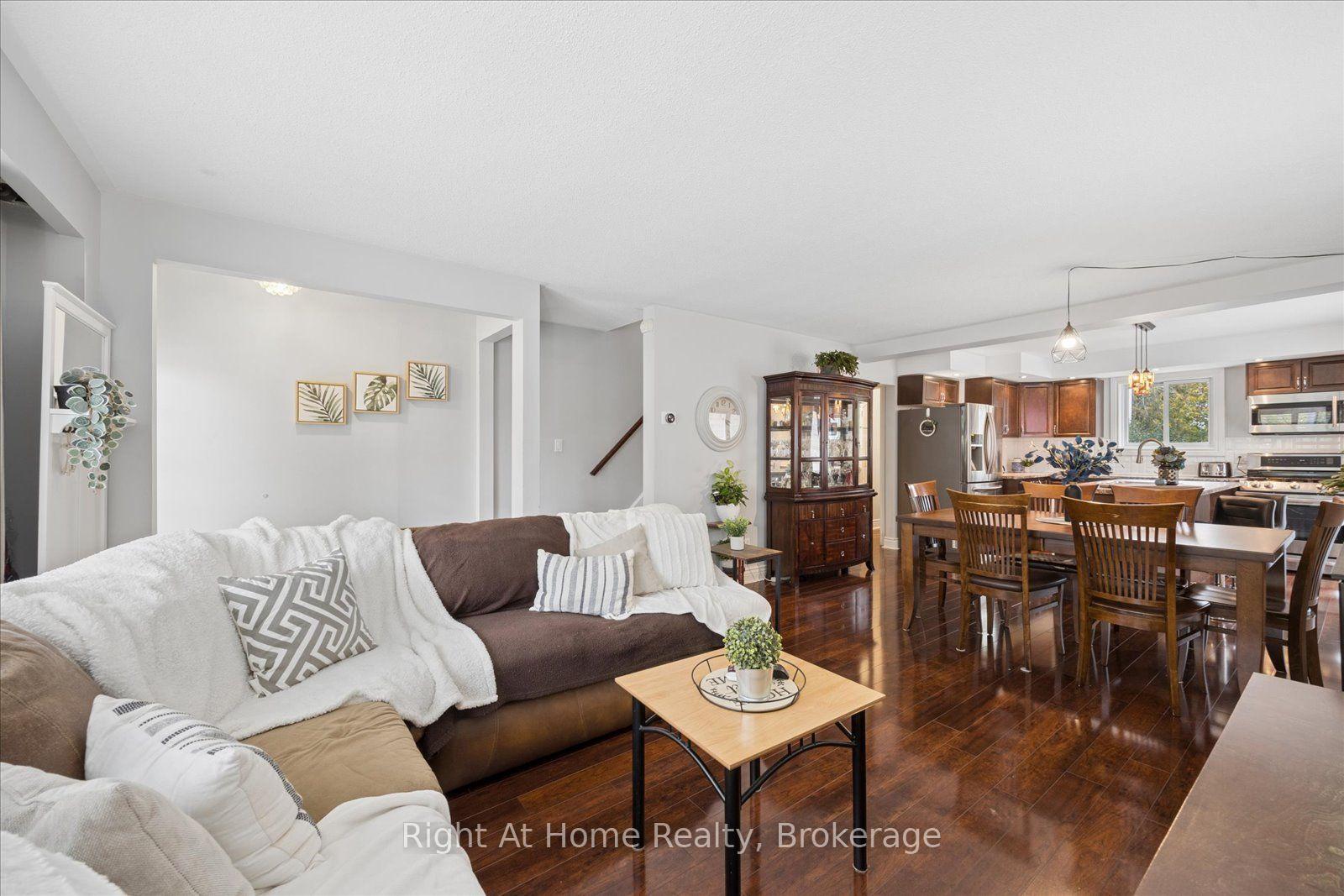 Photo 7 of 1145 Valley Court, Oshawa, Lakeview — HOMEH