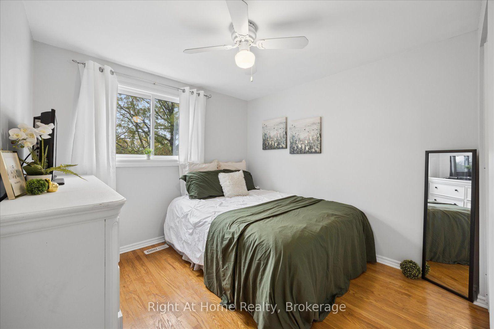 Photo 27 of 1145 Valley Court, Oshawa, Lakeview — HOMEH
