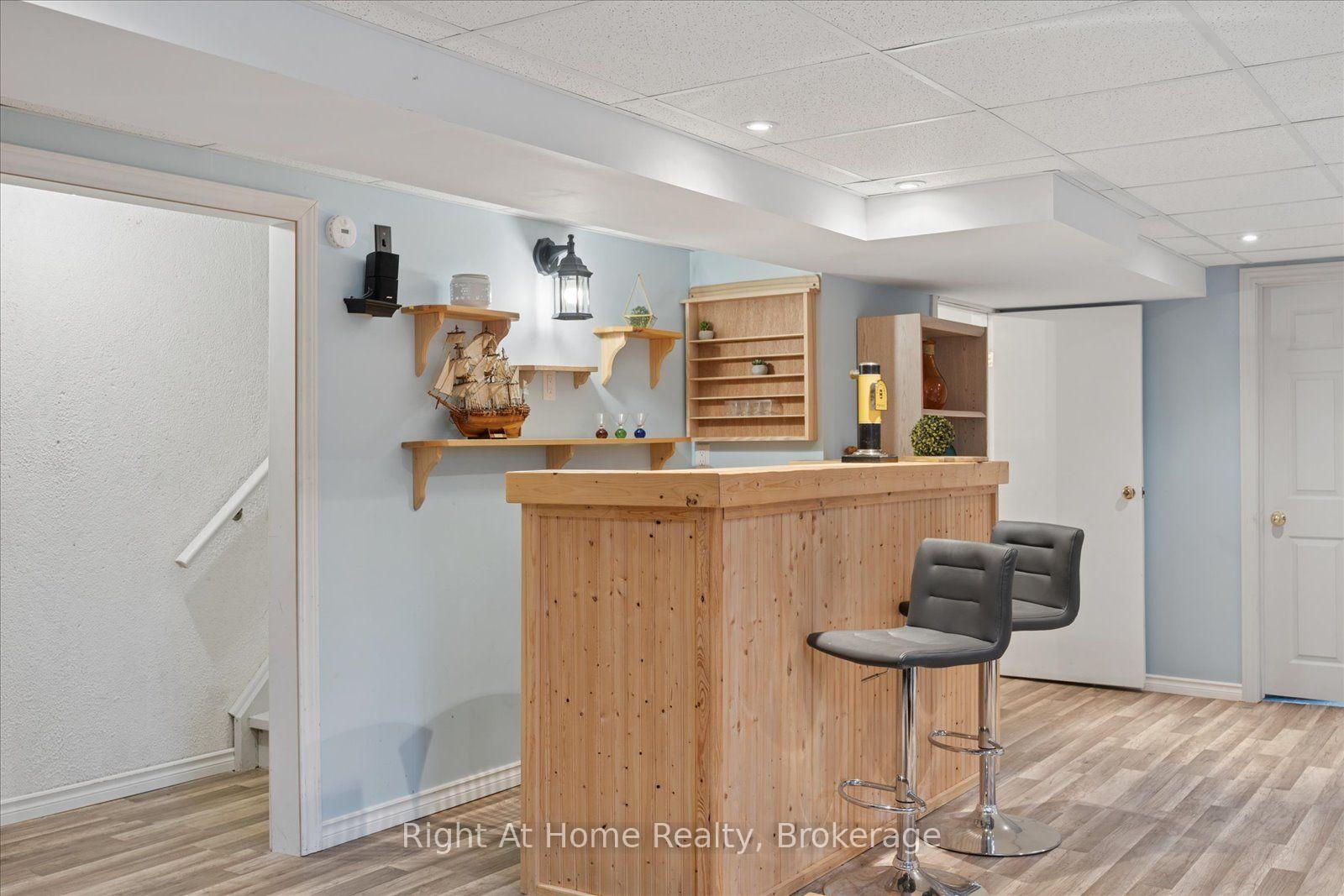 Photo 34 of 1145 Valley Court, Oshawa, Lakeview — HOMEH