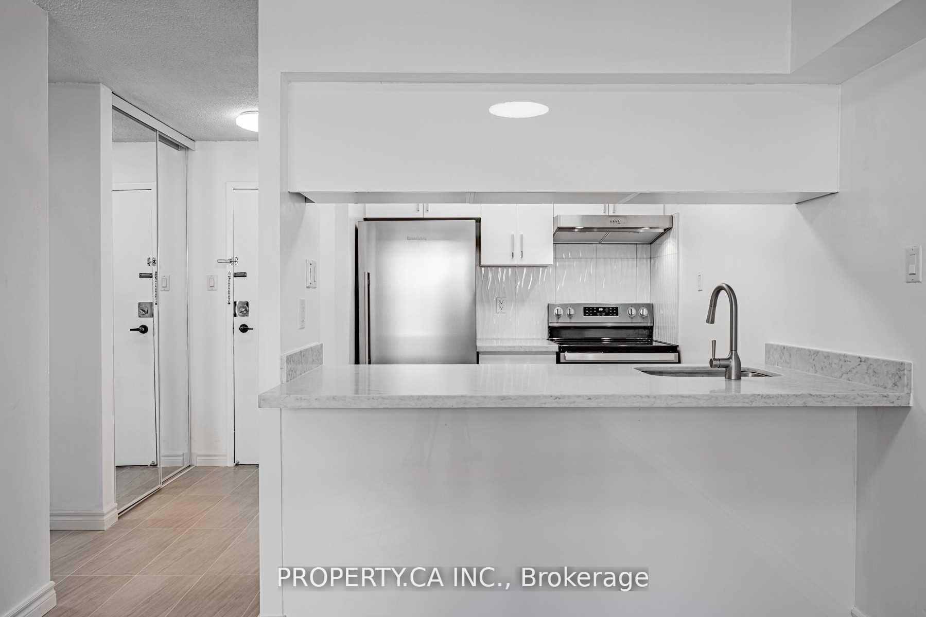 Photo 2 of Unit 807, 120 St Patrick Street, Toronto, Kensington-Chinatown — HOMEH