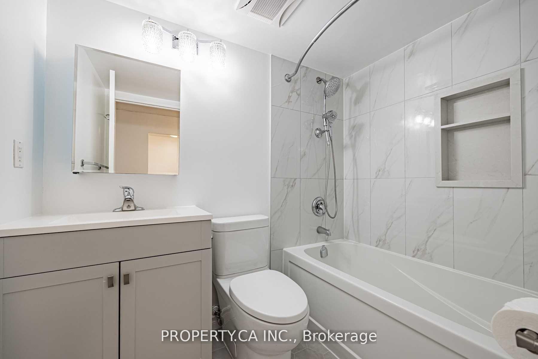 Photo 3 of Unit 807, 120 St Patrick Street, Toronto, Kensington-Chinatown — HOMEH