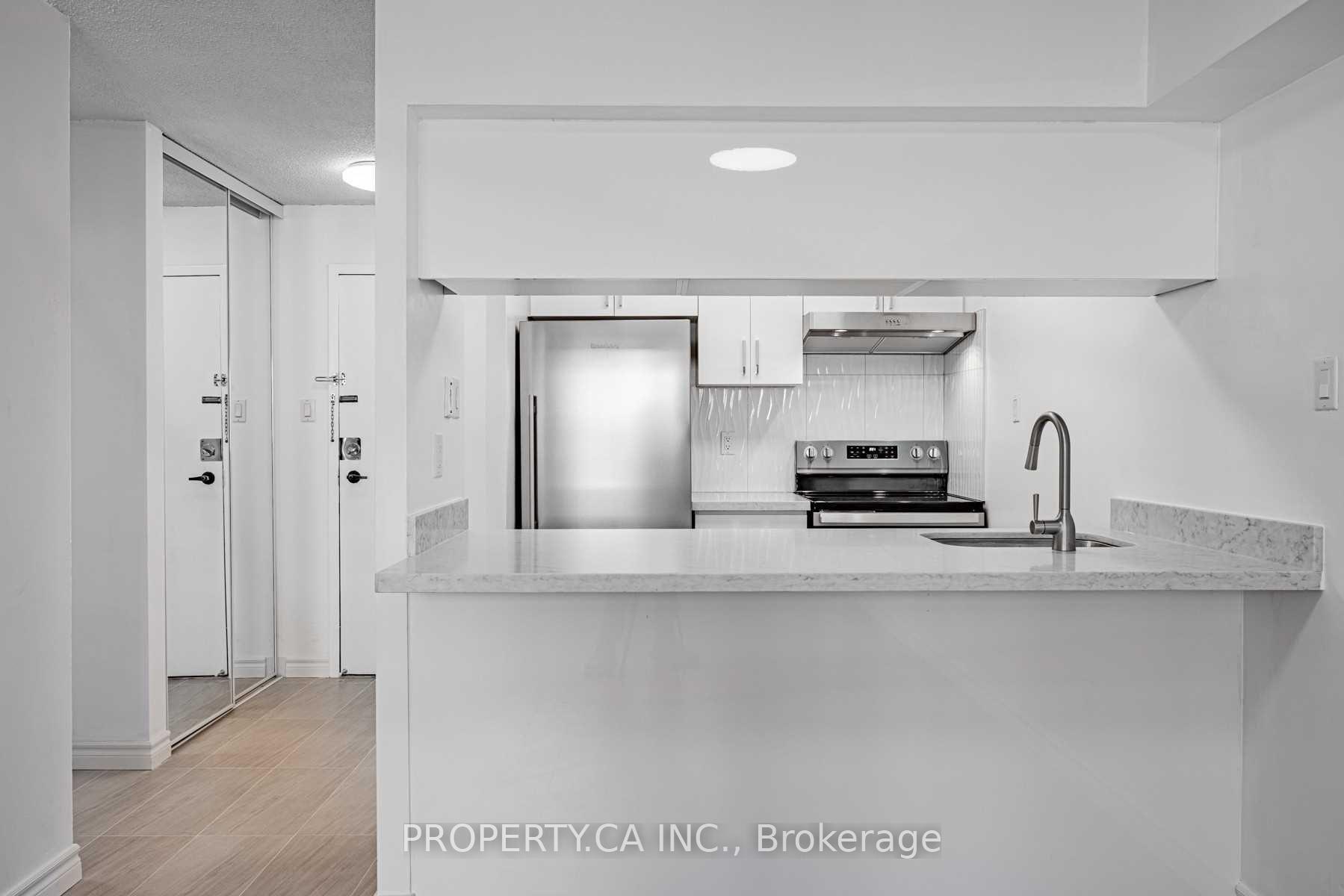 Photo 7 of Unit 807, 120 St Patrick Street, Toronto, Kensington-Chinatown — HOMEH