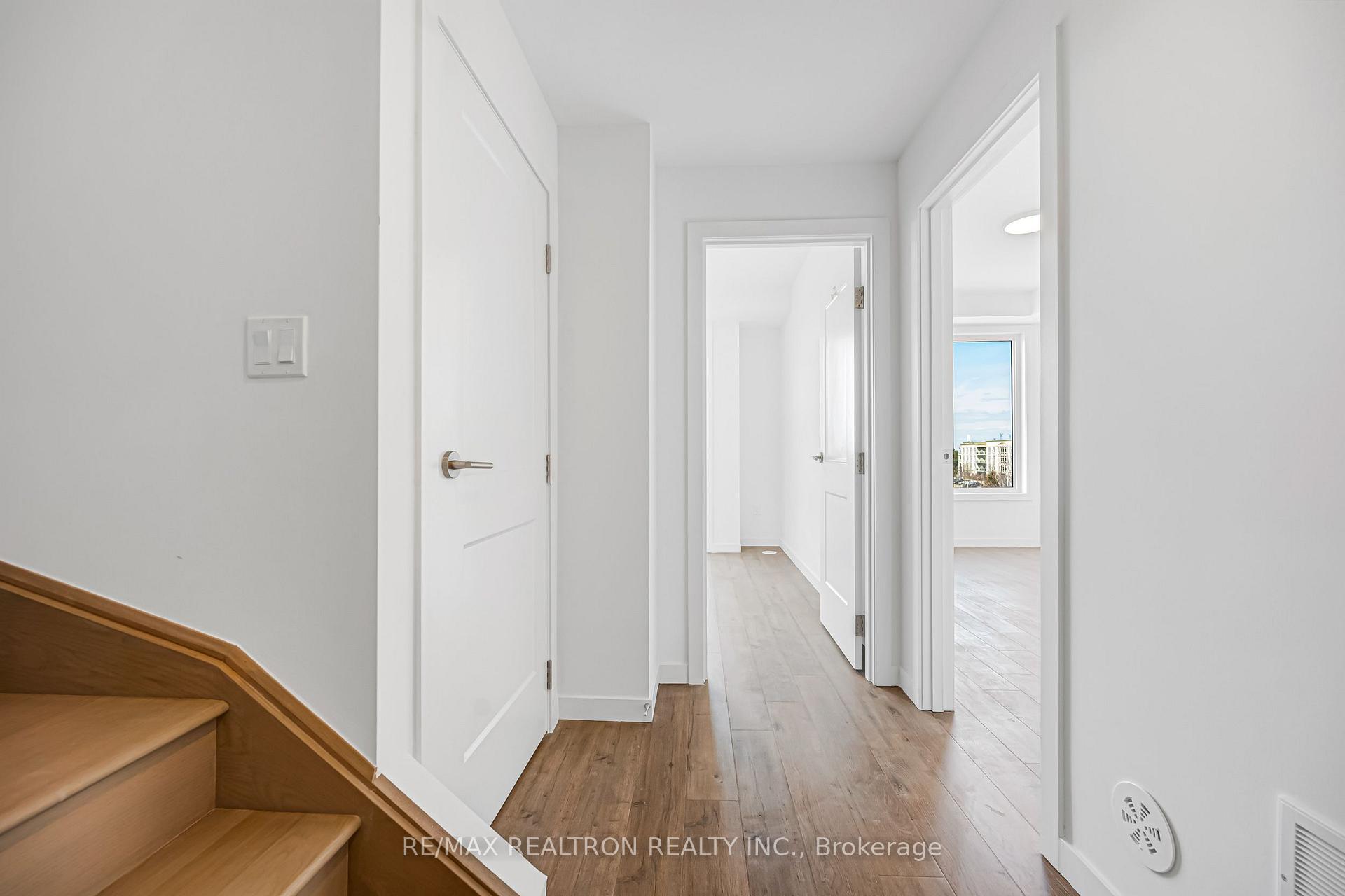 Photo 24 of Unit 107, 3175 Denison Street, Markham, Middlefield — HOMEH
