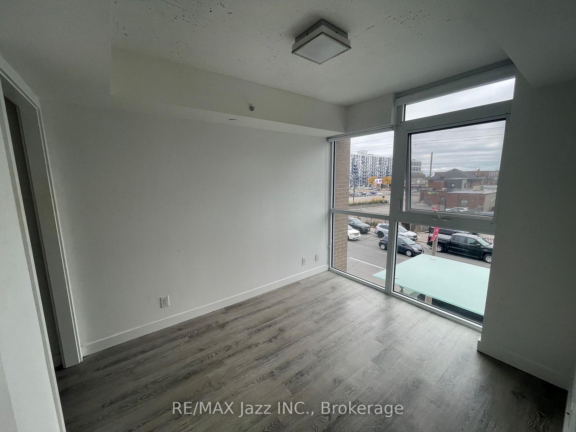 Photo 8 of Unit 214, 100 Bond Street E, Oshawa, O'Neill — HOMEH