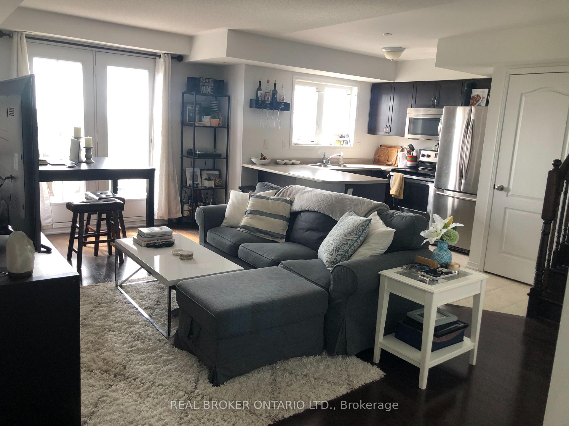 Photo 3 of Unit 37, 51 Hays Boulevard, Oakville, River Oaks — HOMEH