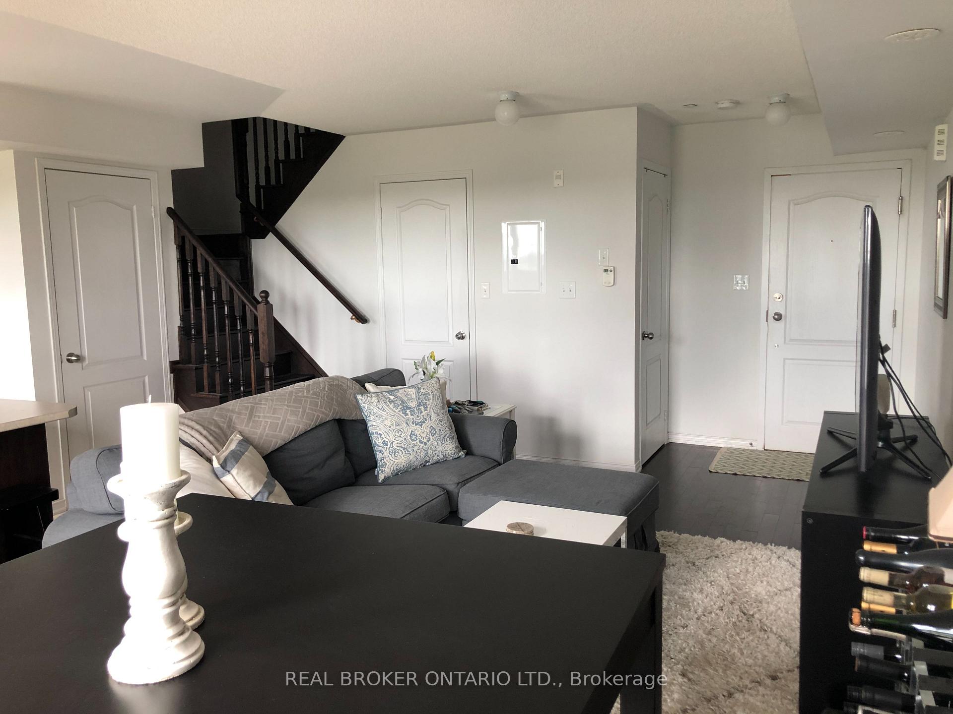 Photo 5 of Unit 37, 51 Hays Boulevard, Oakville, River Oaks — HOMEH