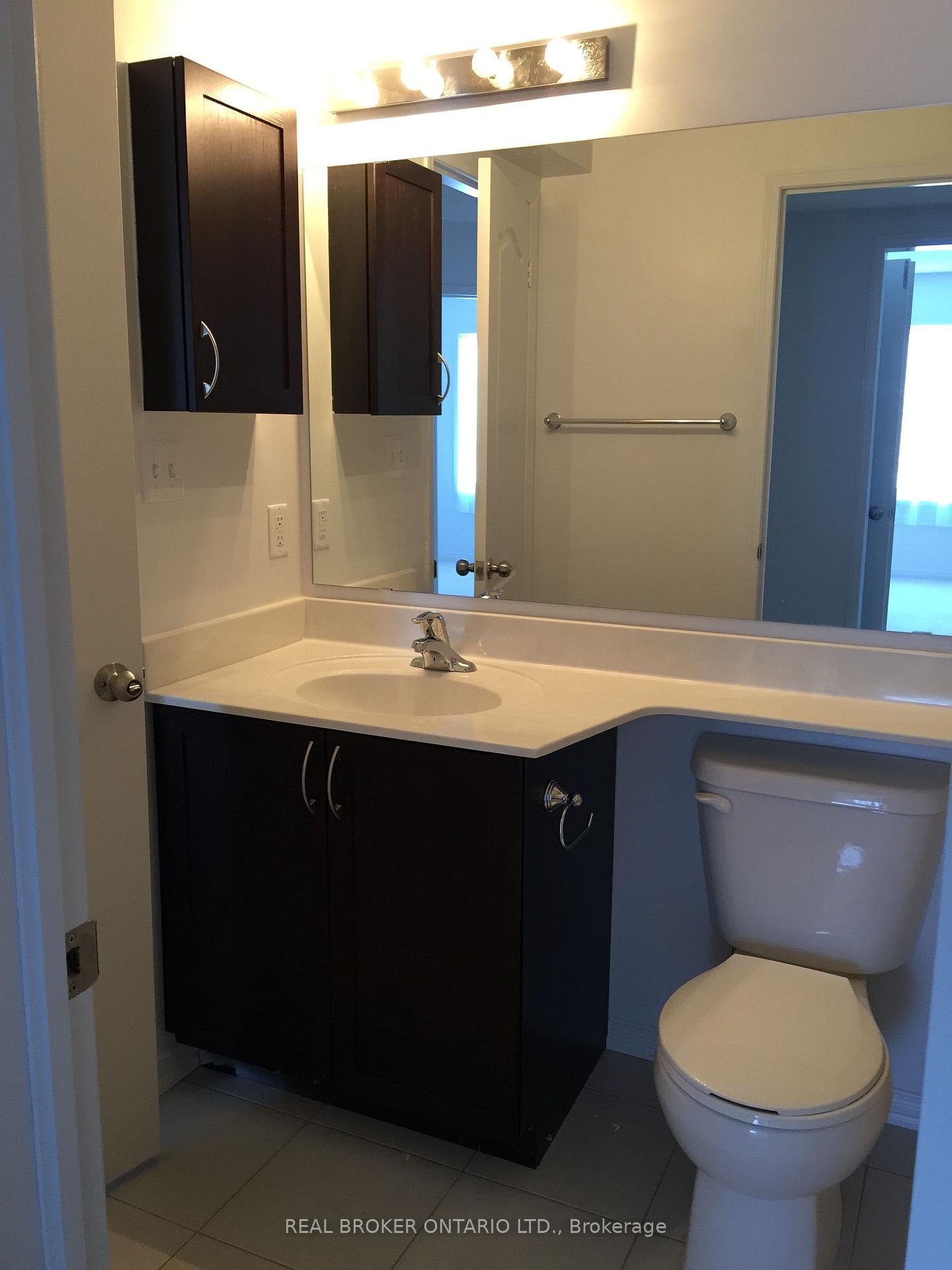 Photo 13 of Unit 37, 51 Hays Boulevard, Oakville, River Oaks — HOMEH