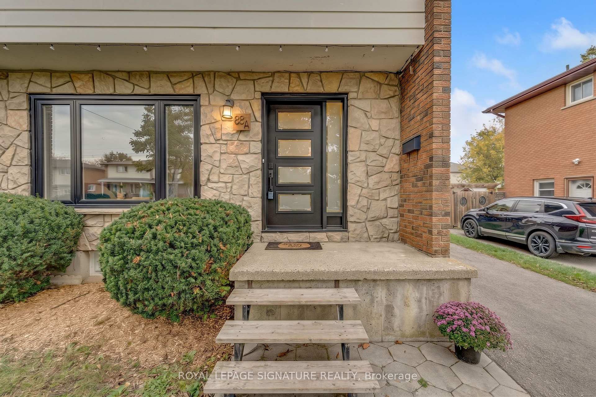Photo 7 of 88A Cumberland Street, Brantford, Echo Place — HOMEH