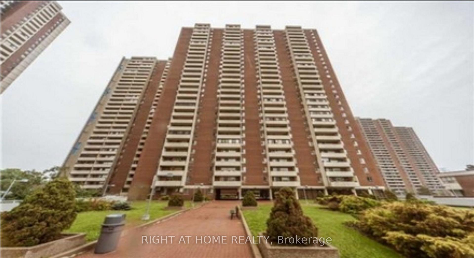 Photo of Unit 2819, 1 Massey Square