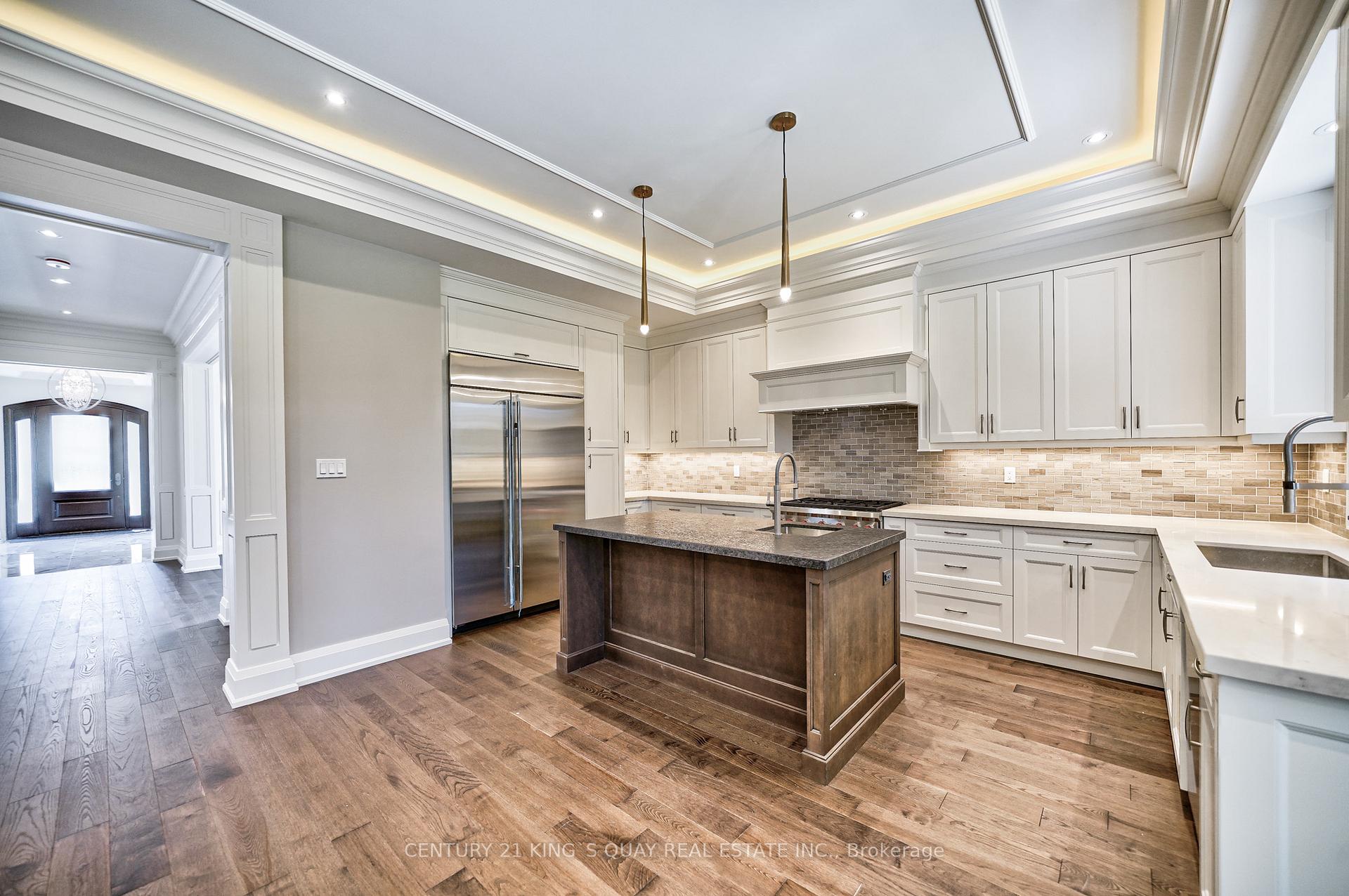 Photo 12 of 82 Cartier Crescent, Richmond Hill, Crosby — HOMEH