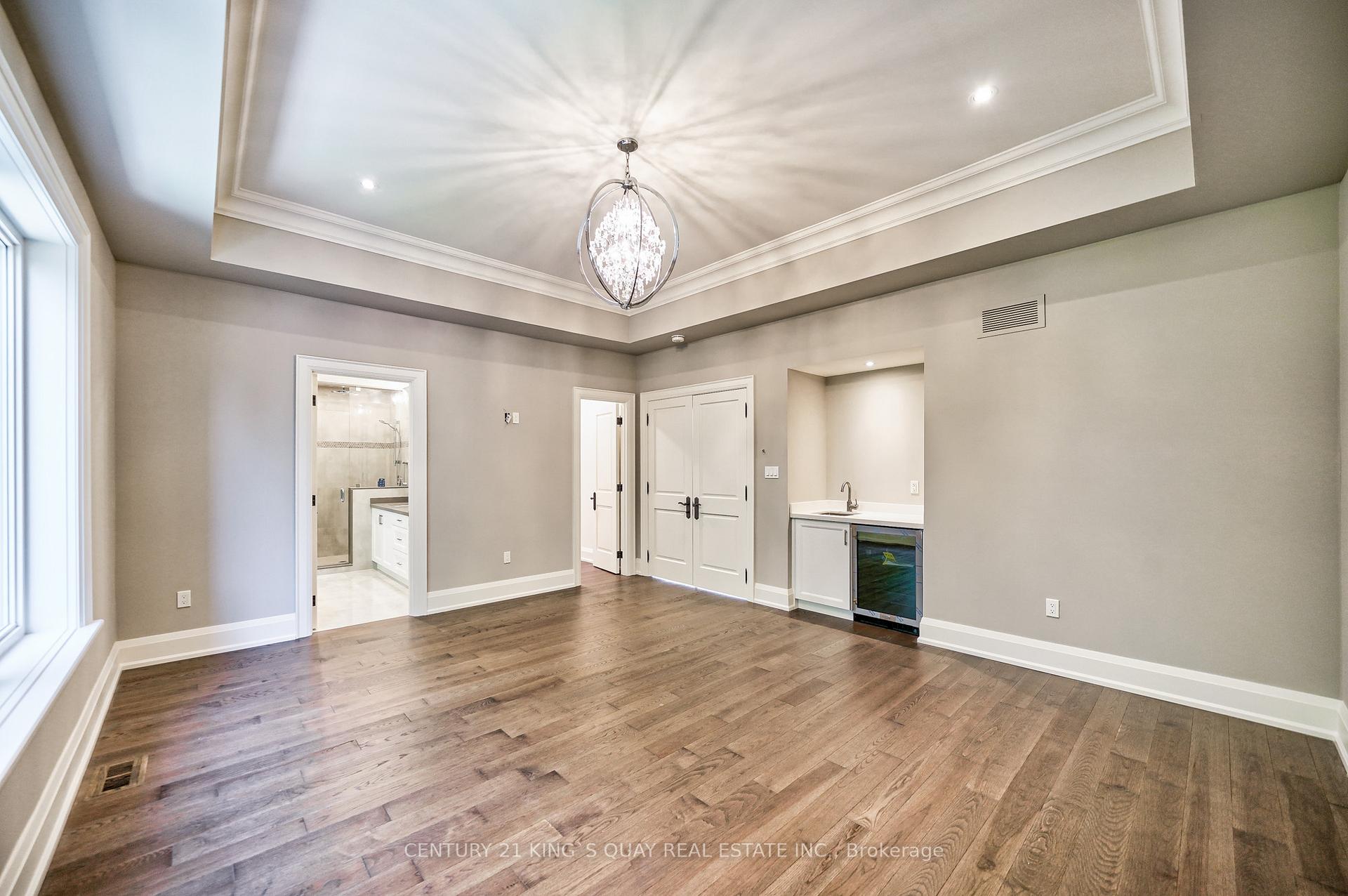 Photo 17 of 82 Cartier Crescent, Richmond Hill, Crosby — HOMEH