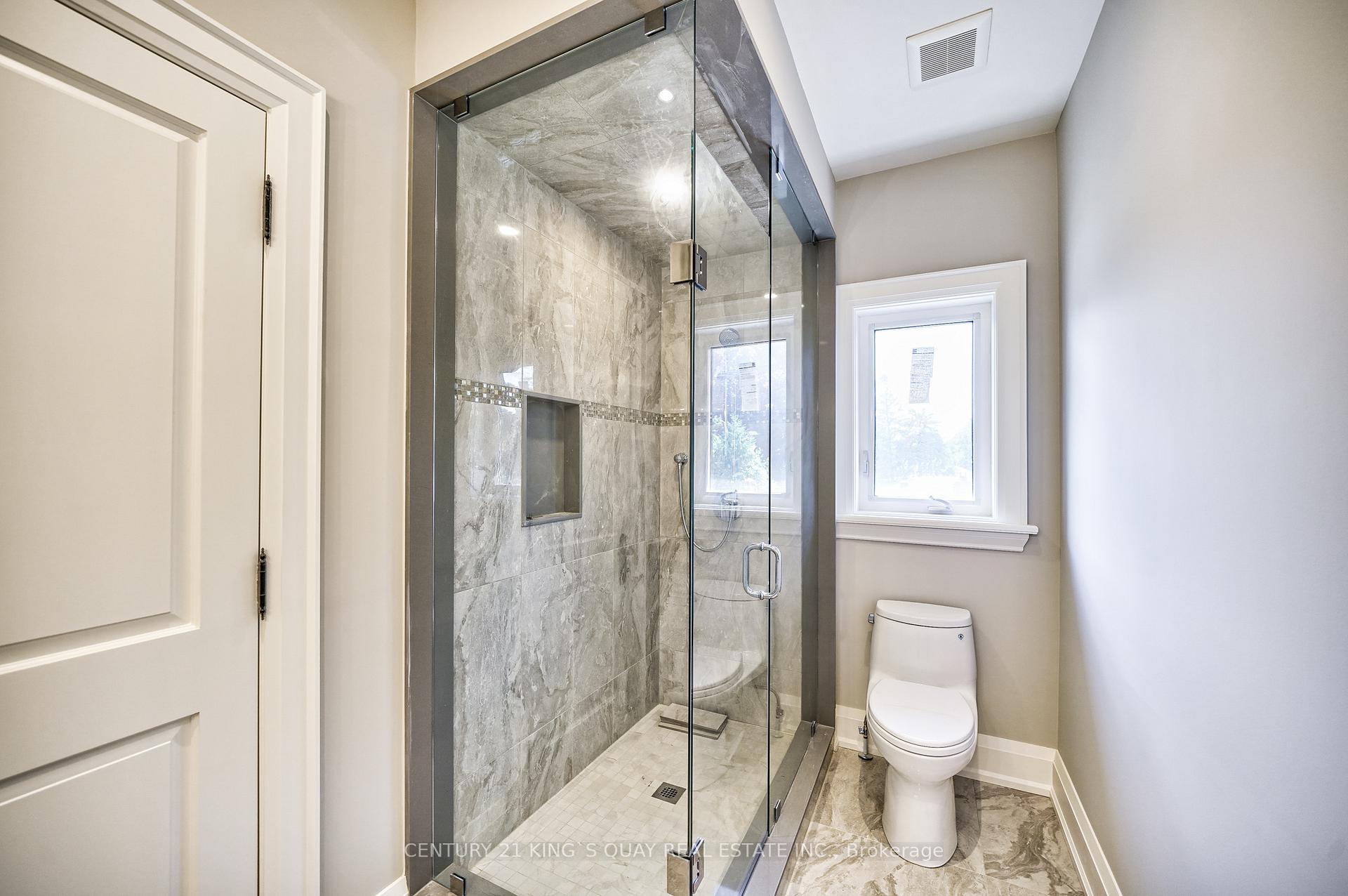 Photo 24 of 82 Cartier Crescent, Richmond Hill, Crosby — HOMEH