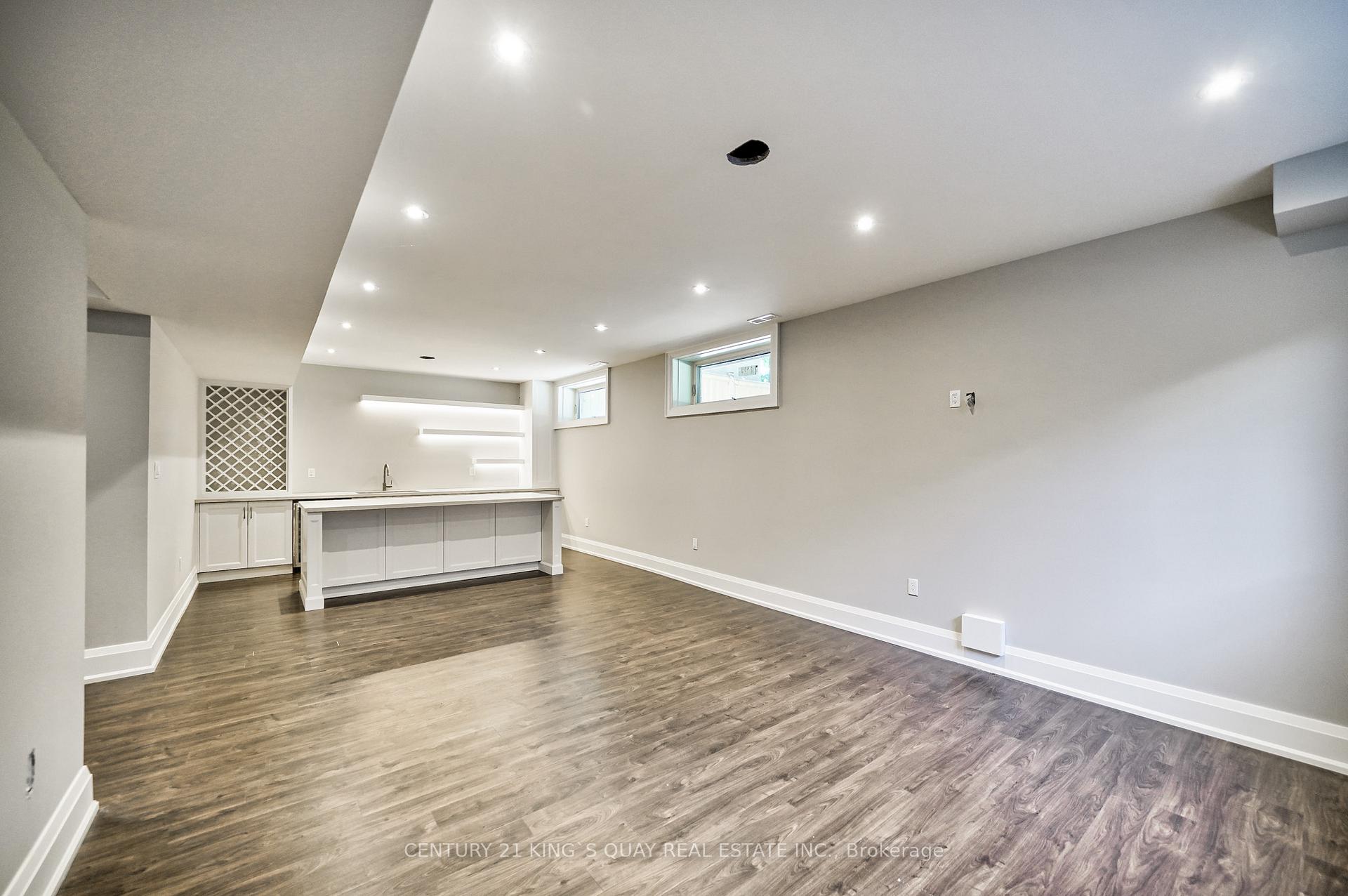 Photo 35 of 82 Cartier Crescent, Richmond Hill, Crosby — HOMEH