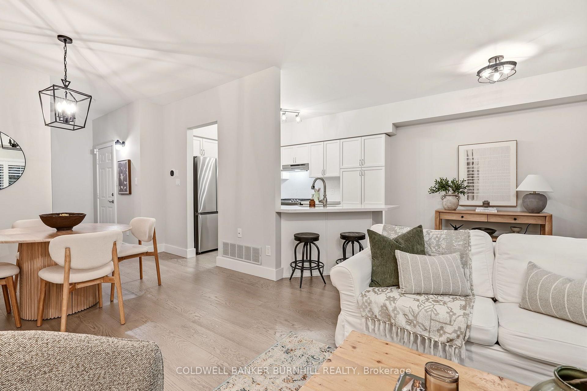 Photo 13 of 1361 Stephenson Drive, Burlington, Brant — HOMEH
