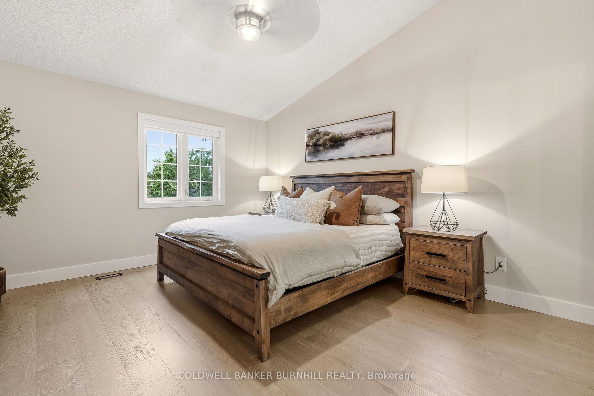 Photo 26 of 1361 Stephenson Drive, Burlington, Brant — HOMEH