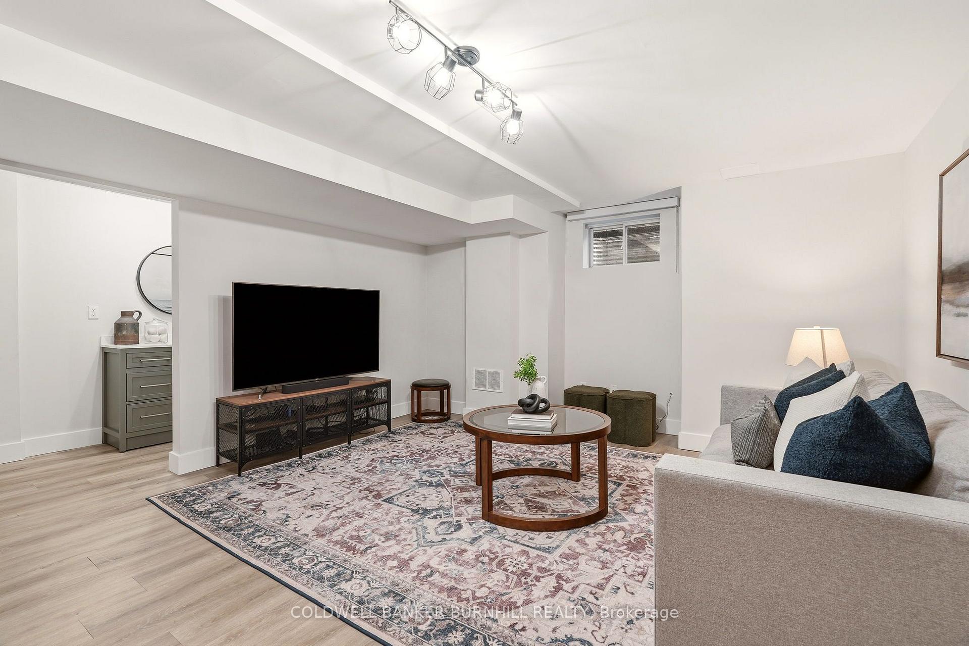 Photo 37 of 1361 Stephenson Drive, Burlington, Brant — HOMEH