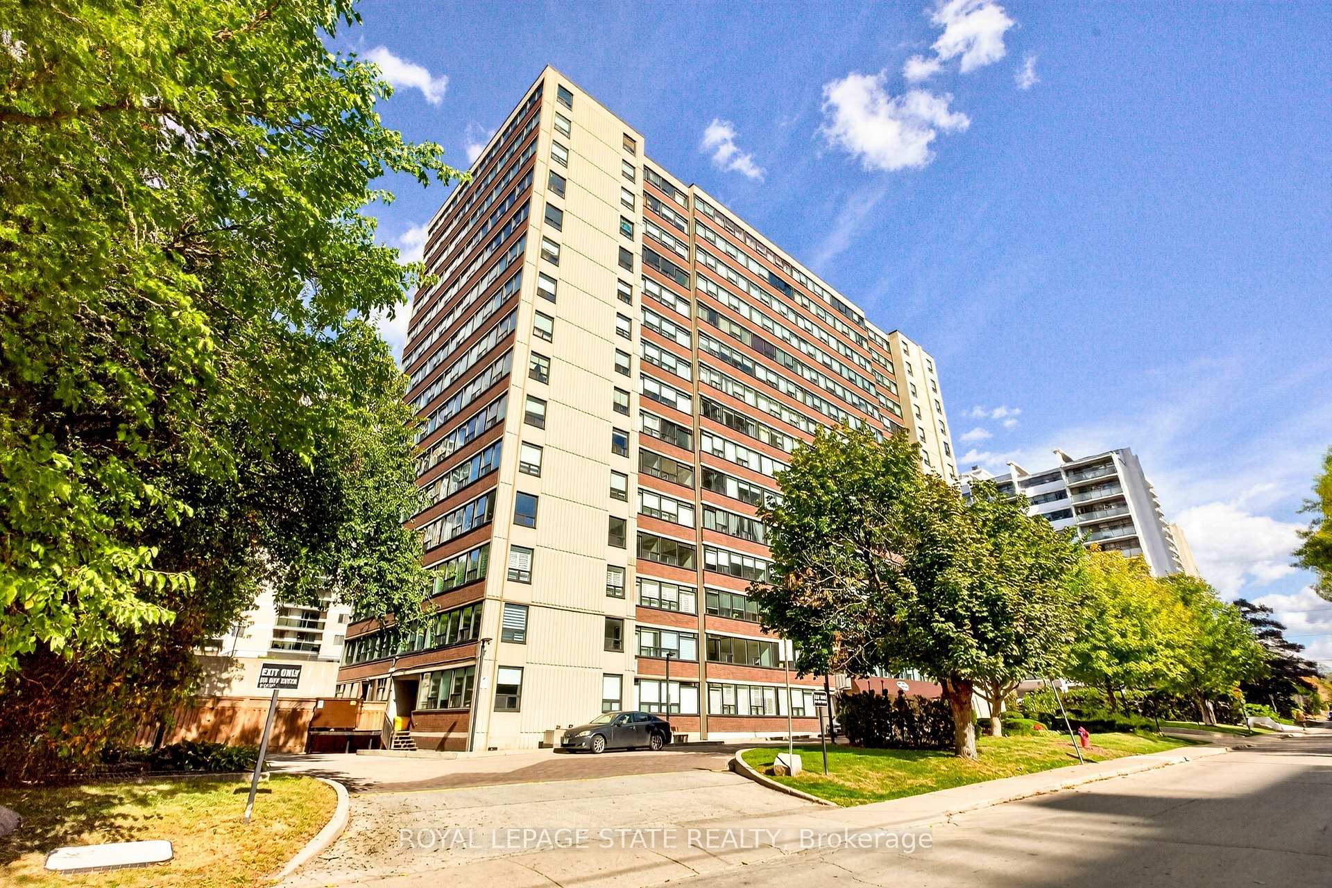 Photo 2 of Unit 1503, 120 Duke Street, Hamilton, Durand — HOMEH
