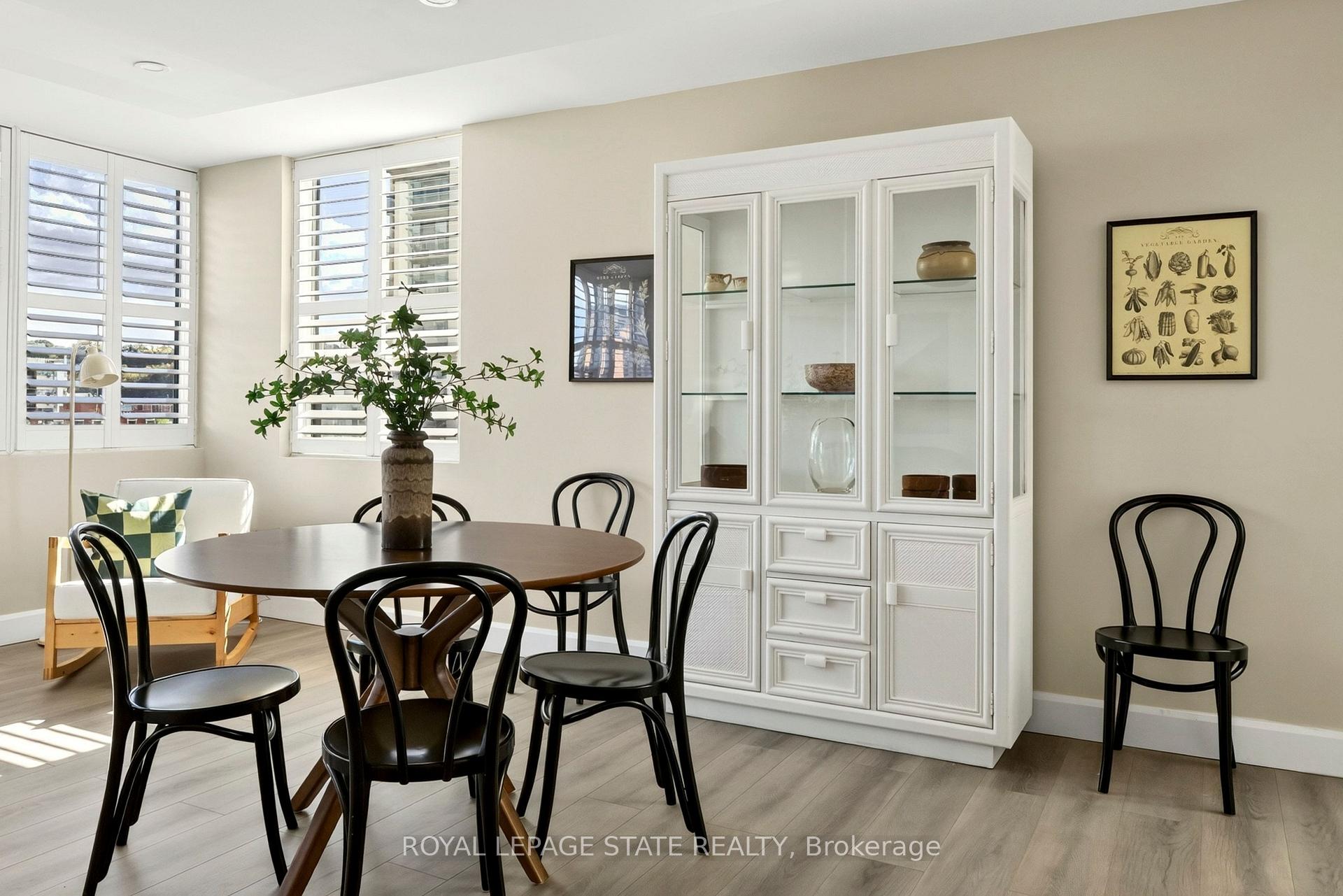 Photo 12 of Unit 1503, 120 Duke Street, Hamilton, Durand — HOMEH