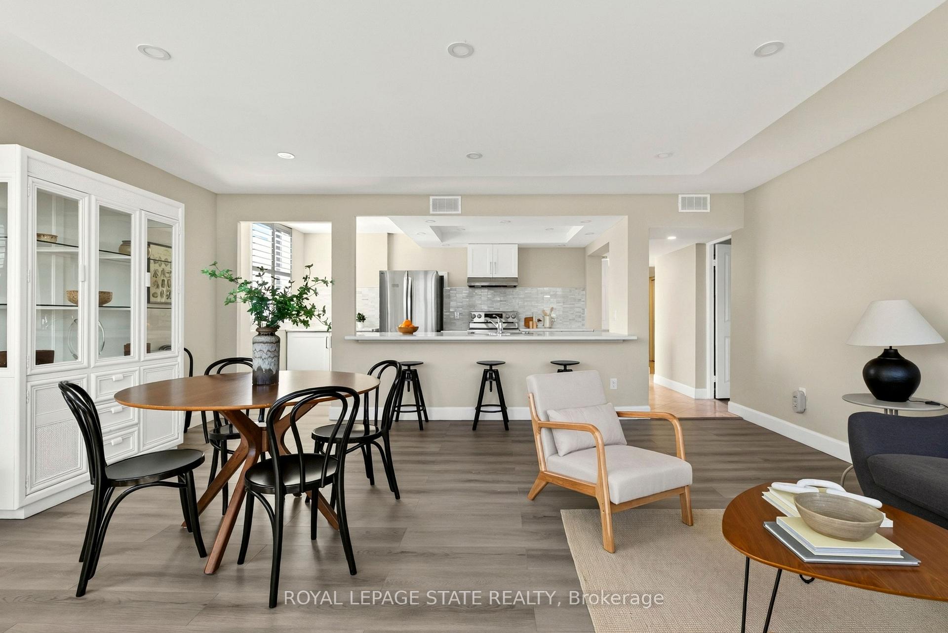 Photo 13 of Unit 1503, 120 Duke Street, Hamilton, Durand — HOMEH