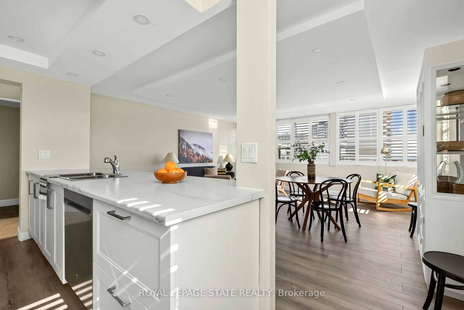 Photo 15 of Unit 1503, 120 Duke Street, Hamilton, Durand — HOMEH