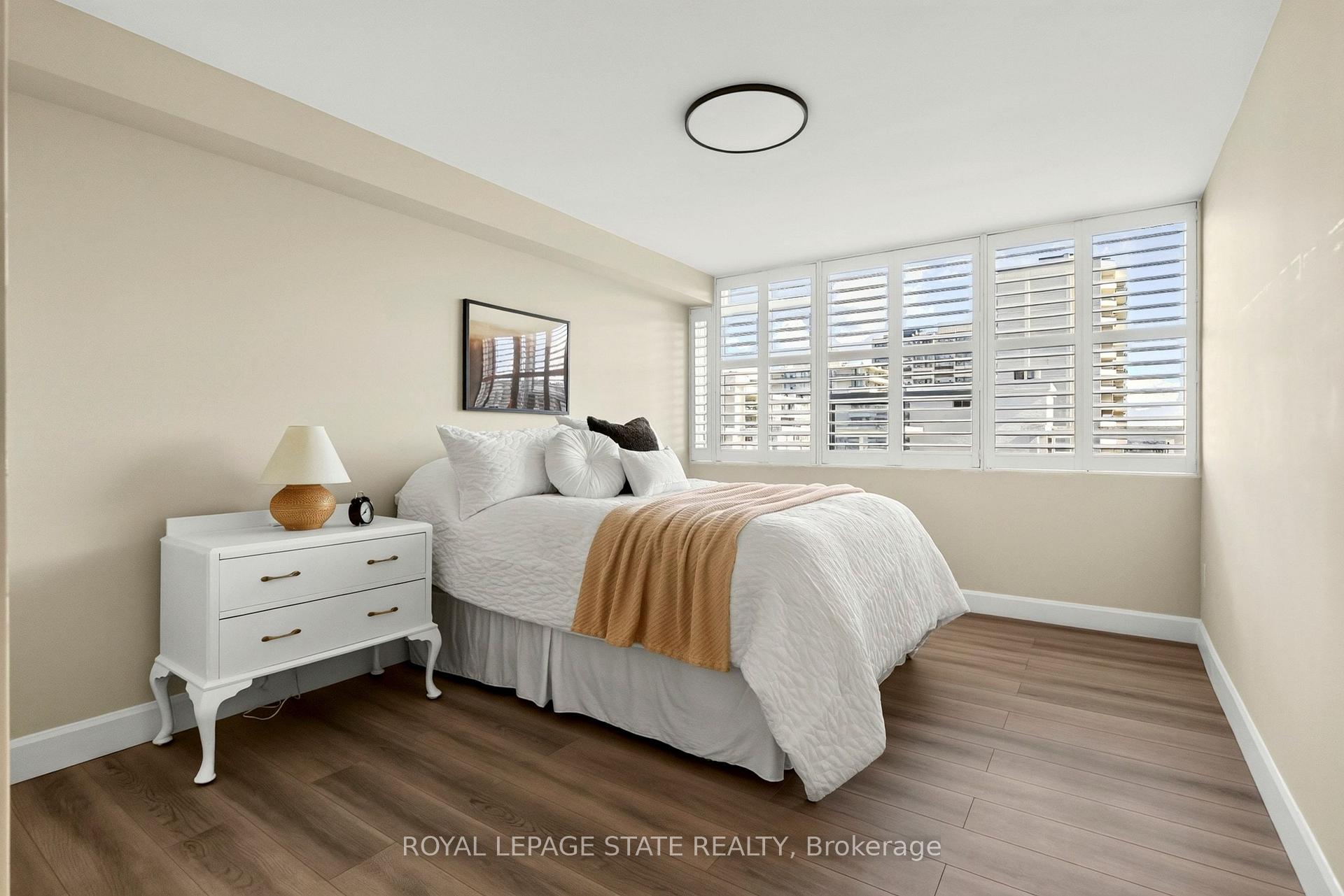 Photo 20 of Unit 1503, 120 Duke Street, Hamilton, Durand — HOMEH