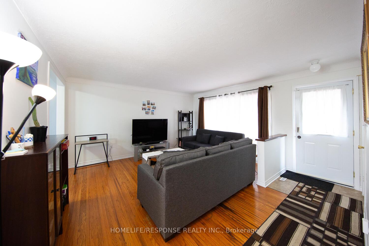 Photo 8 of 35 Parkdale Drive, Thorold, Thorold Downtown — HOMEH