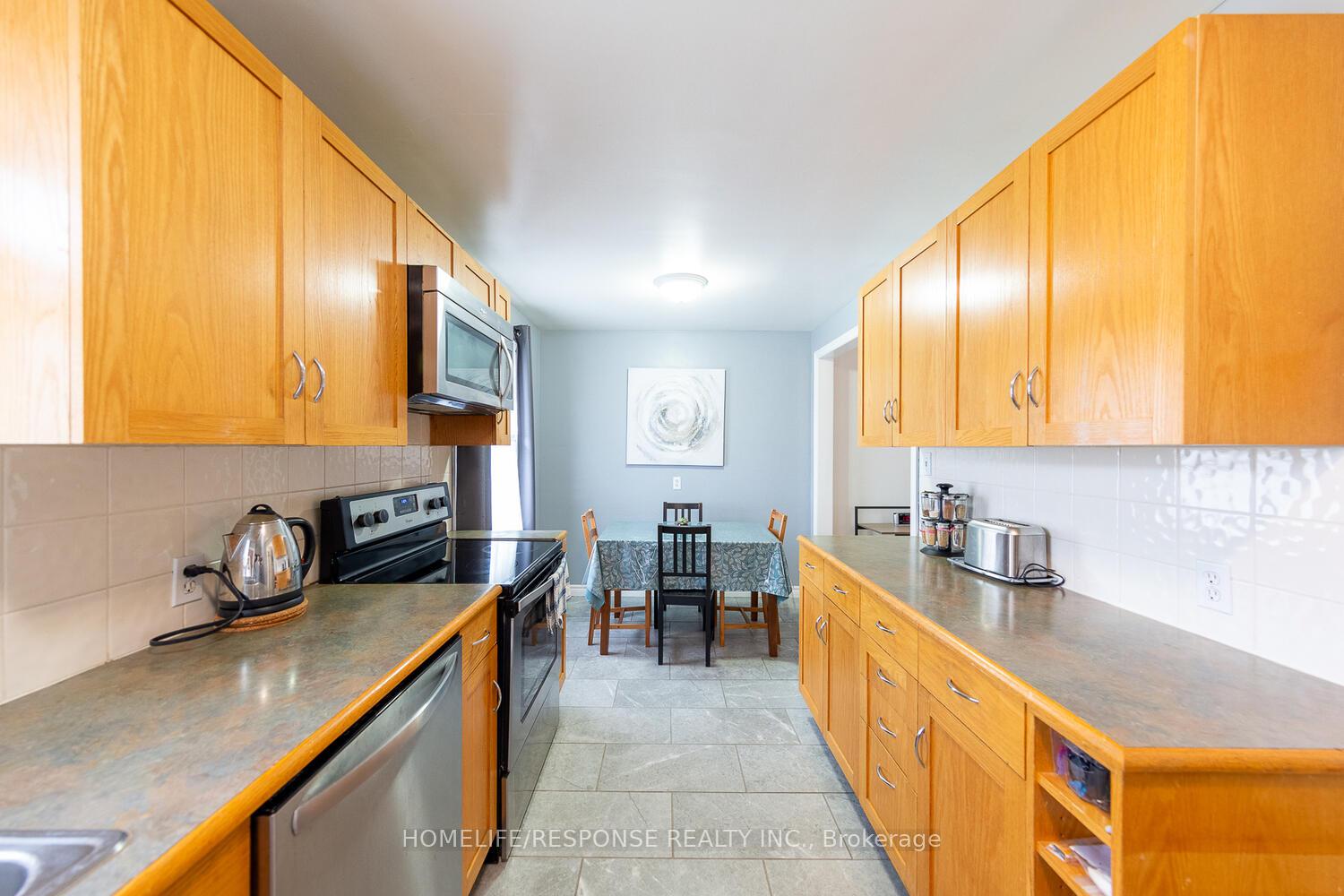 Photo 14 of 35 Parkdale Drive, Thorold, Thorold Downtown — HOMEH