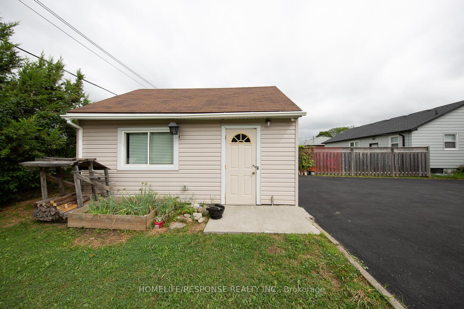 Photo 32 of 35 Parkdale Drive, Thorold, Thorold Downtown — HOMEH