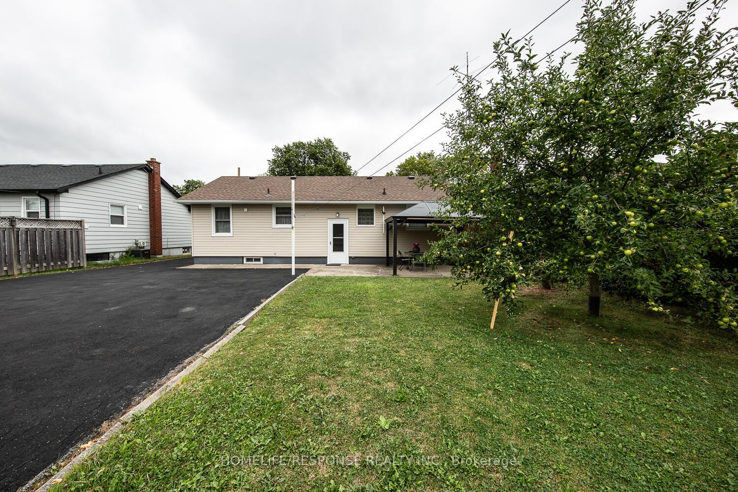 Photo 34 of 35 Parkdale Drive, Thorold, Thorold Downtown — HOMEH