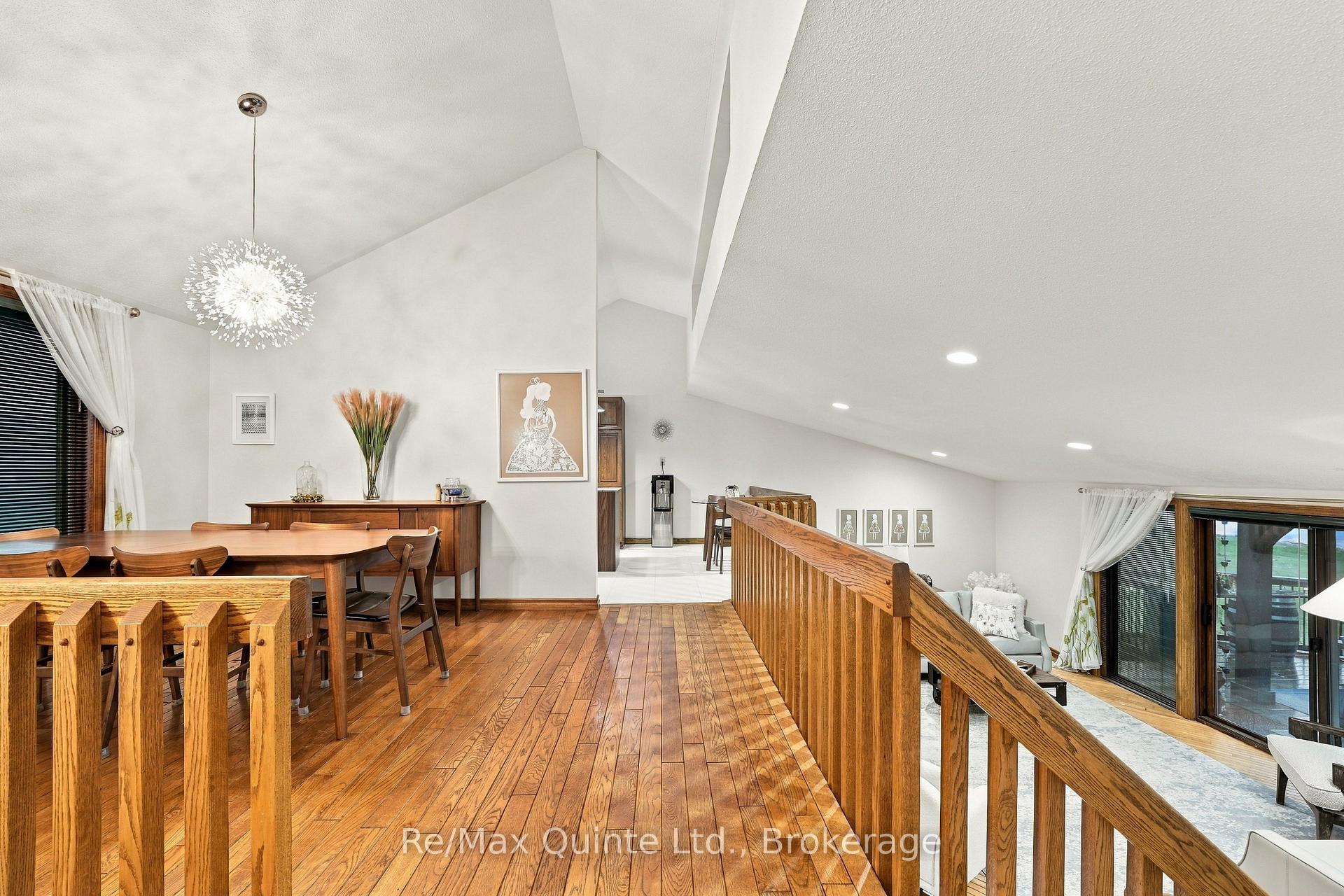 Photo 9 of 40 Wallbridge Circle, Prince Edward County, Ameliasburg Ward — HOMEH