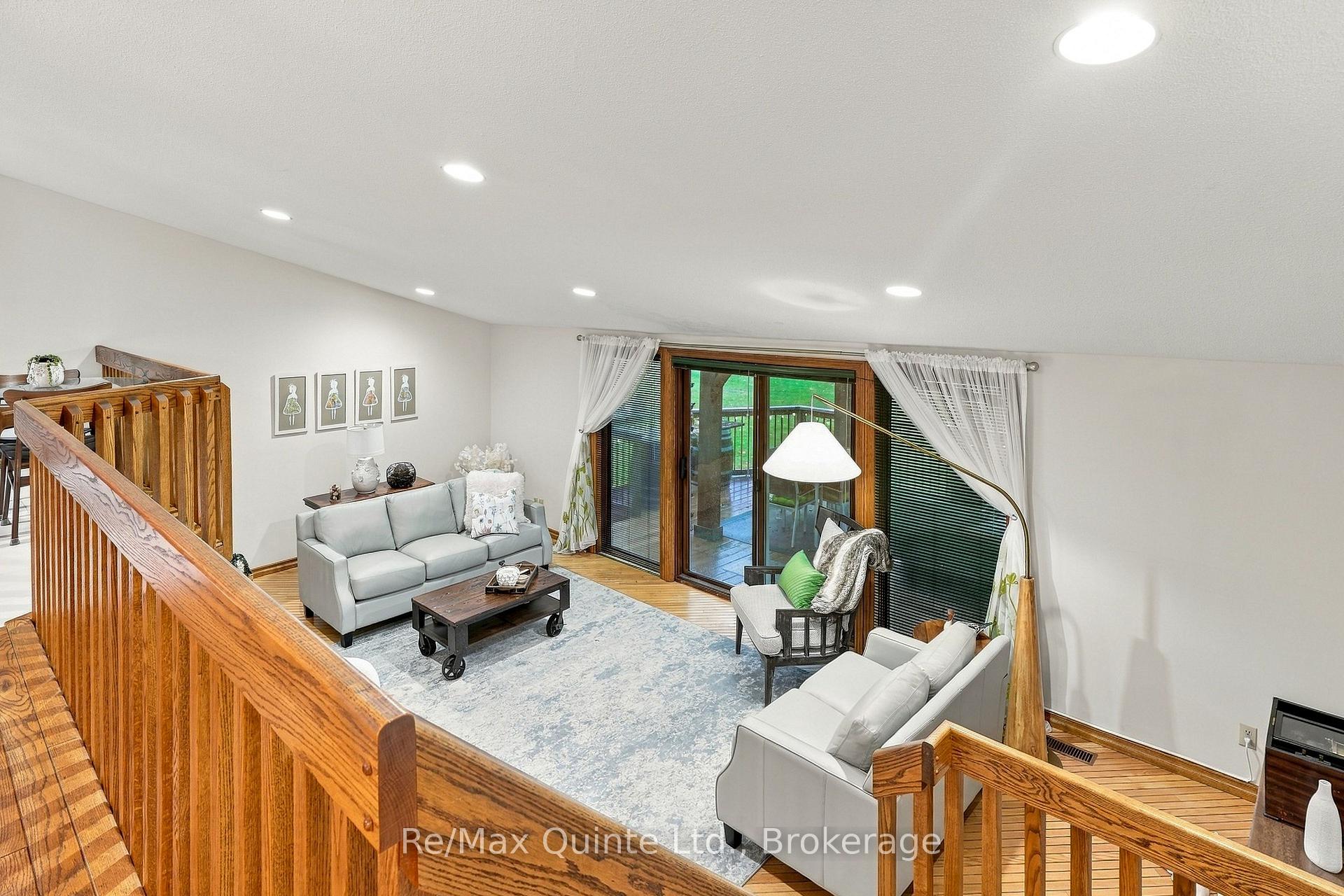 Photo 12 of 40 Wallbridge Circle, Prince Edward County, Ameliasburg Ward — HOMEH