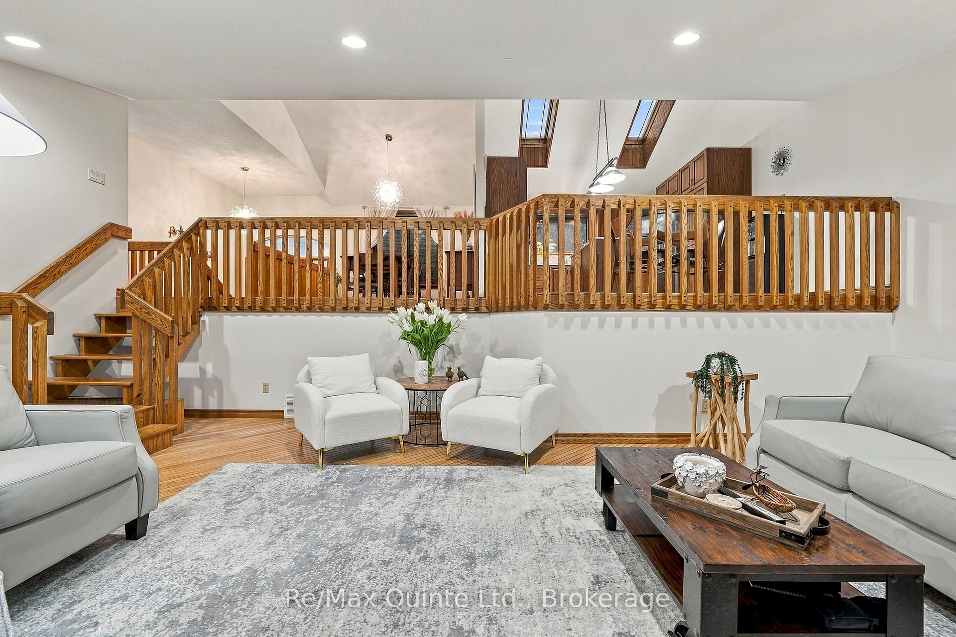Photo 19 of 40 Wallbridge Circle, Prince Edward County, Ameliasburg Ward — HOMEH