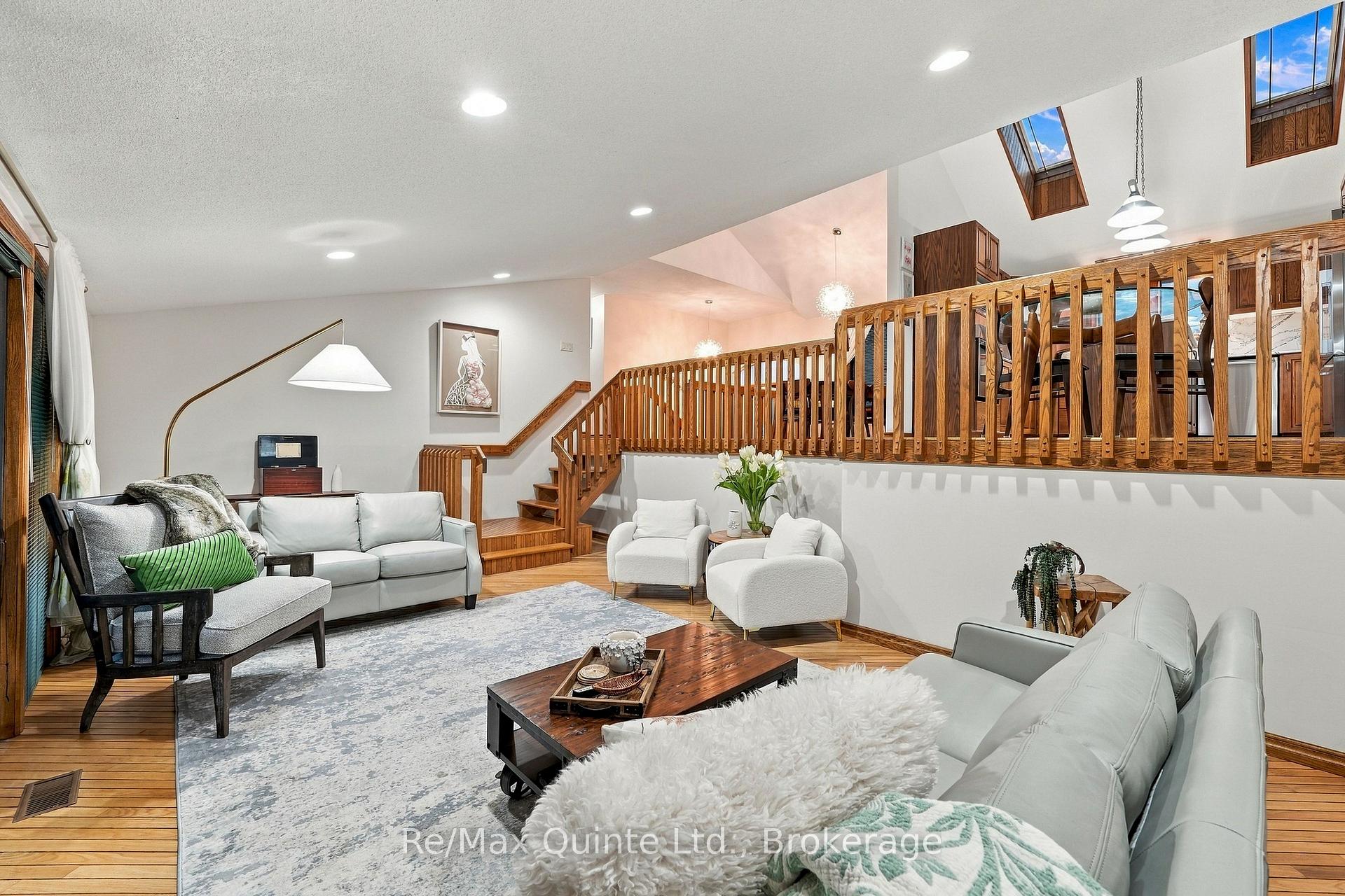 Photo 20 of 40 Wallbridge Circle, Prince Edward County, Ameliasburg Ward — HOMEH