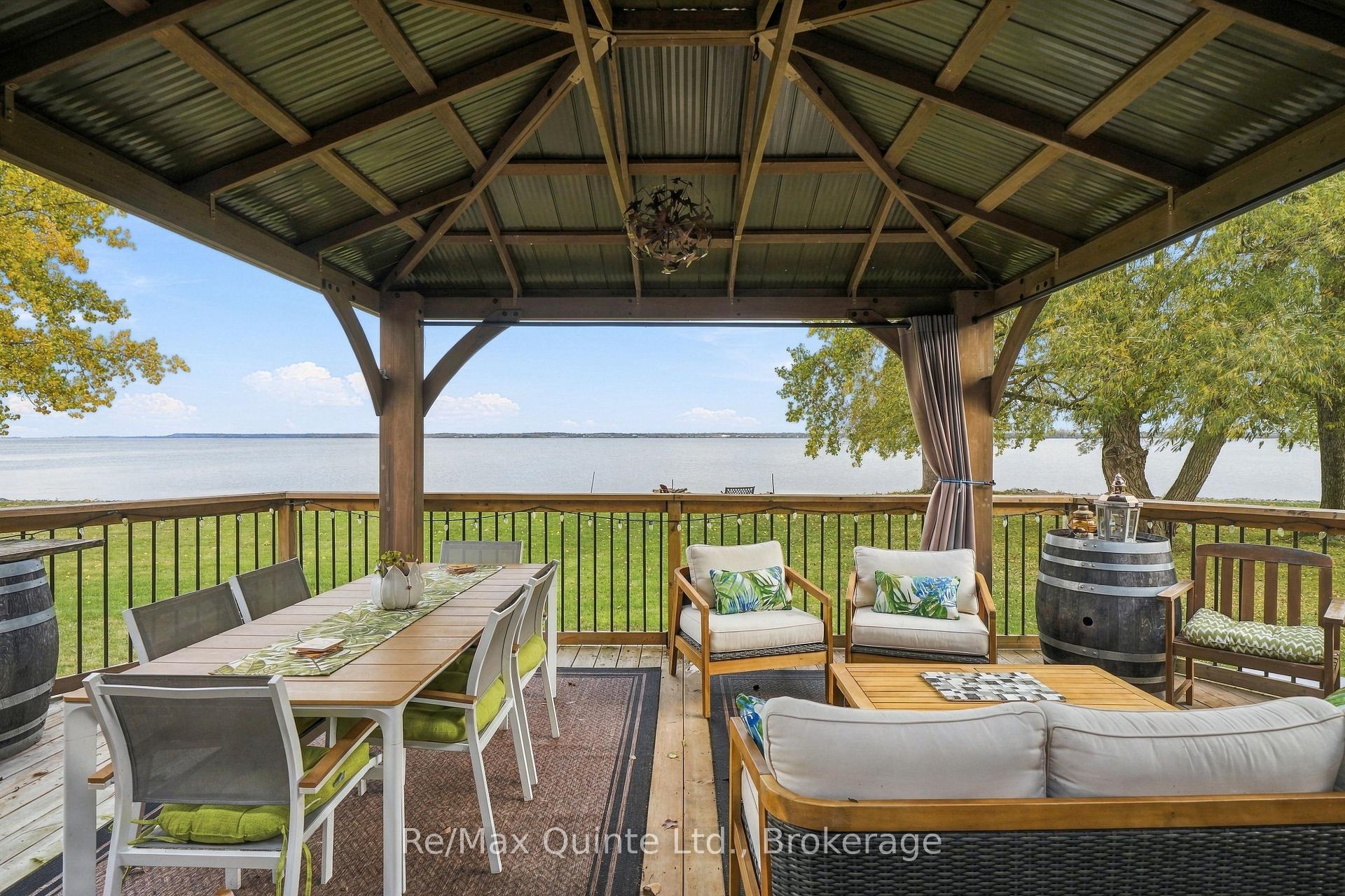 Photo 35 of 40 Wallbridge Circle, Prince Edward County, Ameliasburg Ward — HOMEH