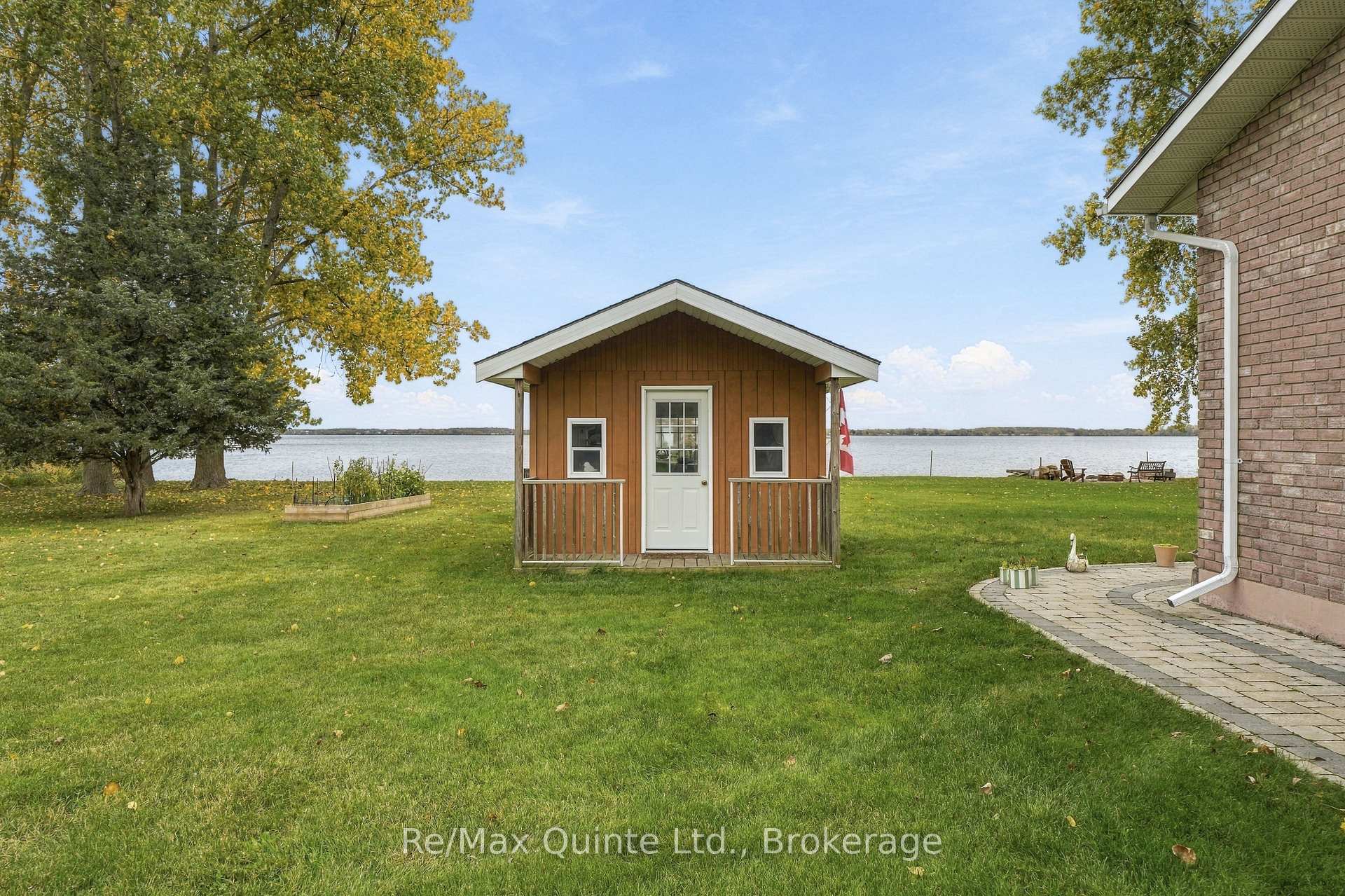 Photo 44 of 40 Wallbridge Circle, Prince Edward County, Ameliasburg Ward — HOMEH
