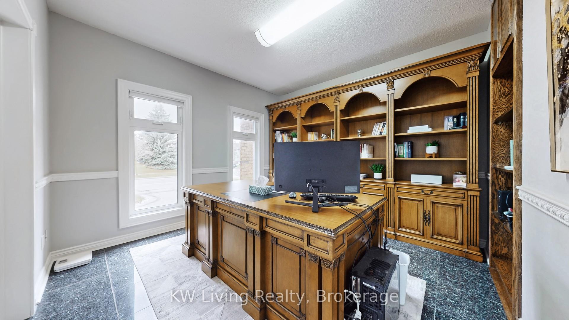 Photo 20 of 19 Spadina Road, Richmond Hill, Bayview Hill — HOMEH