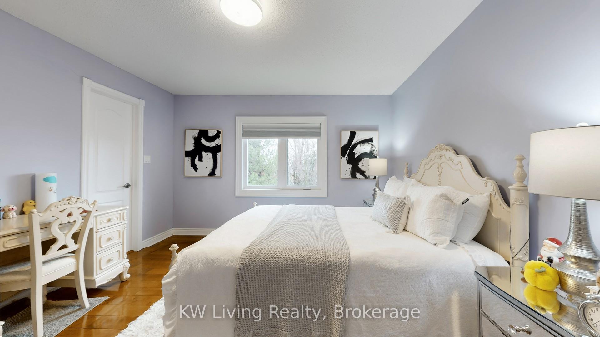 Photo 32 of 19 Spadina Road, Richmond Hill, Bayview Hill — HOMEH