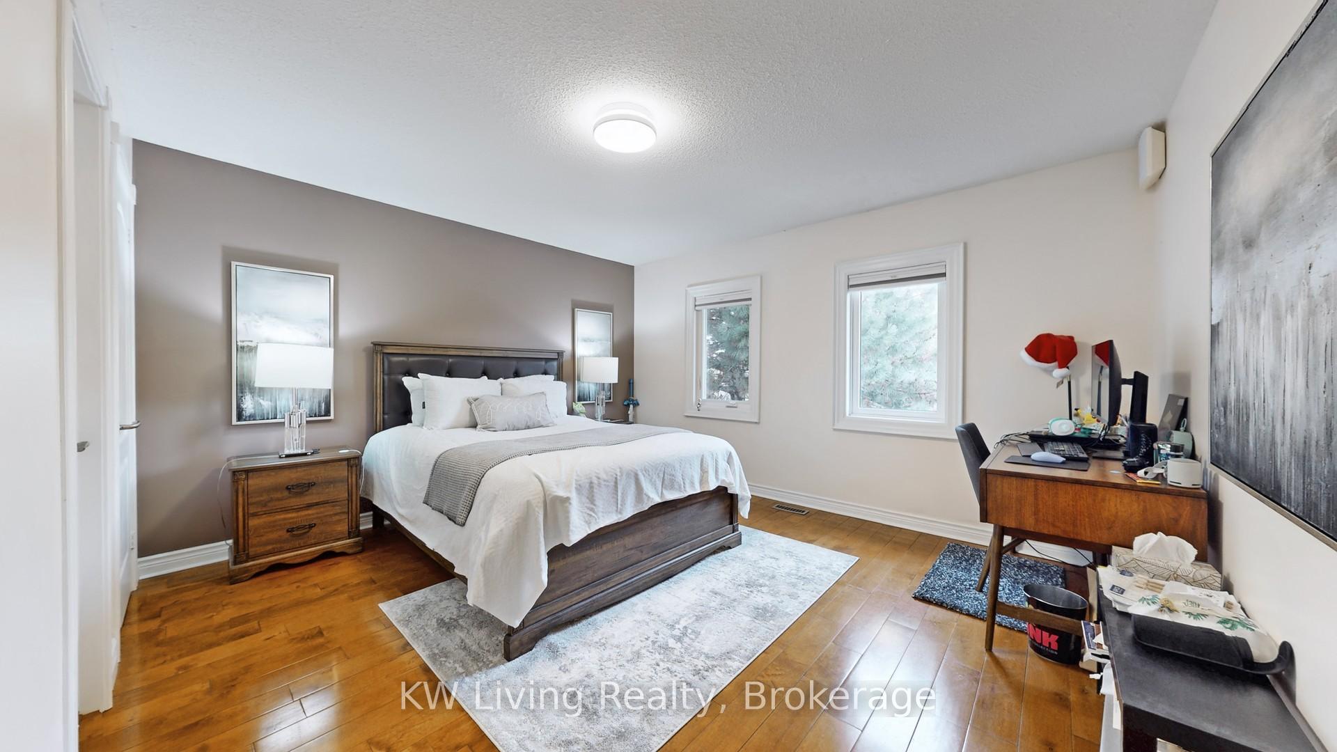 Photo 34 of 19 Spadina Road, Richmond Hill, Bayview Hill — HOMEH