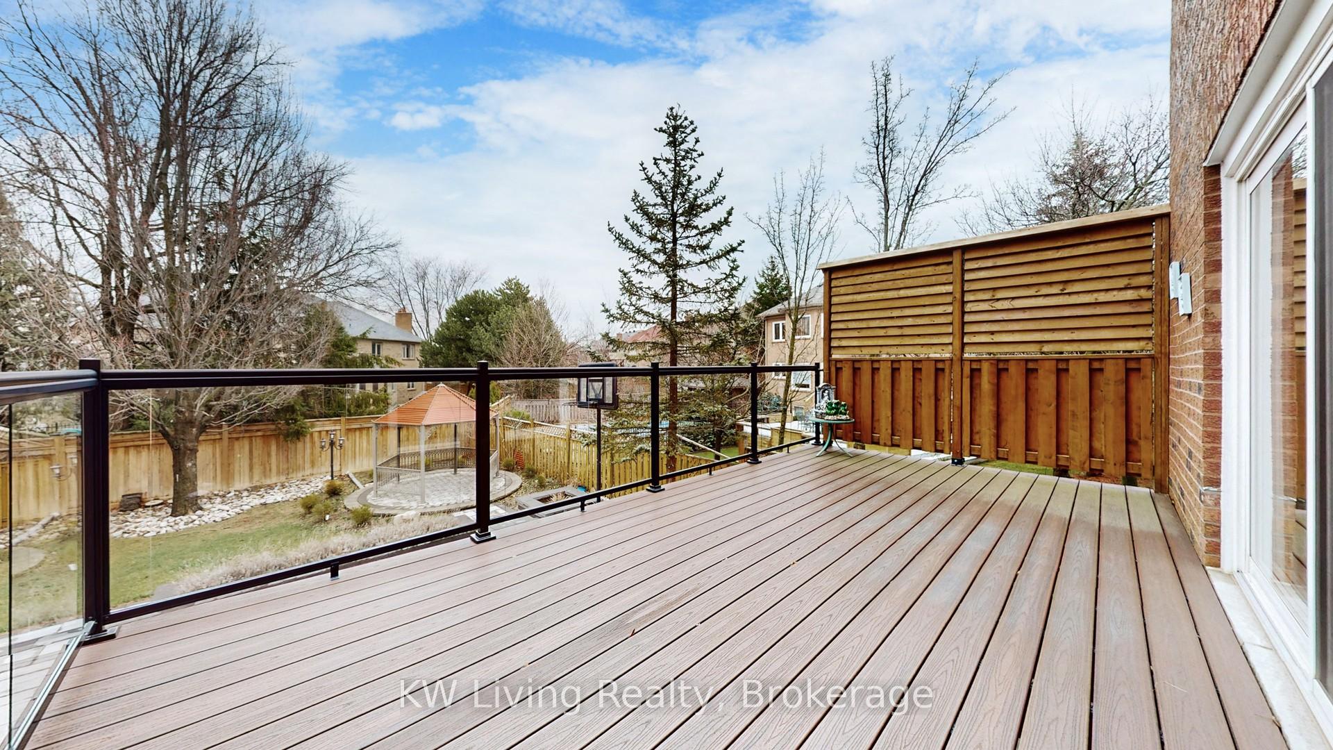 Photo 46 of 19 Spadina Road, Richmond Hill, Bayview Hill — HOMEH
