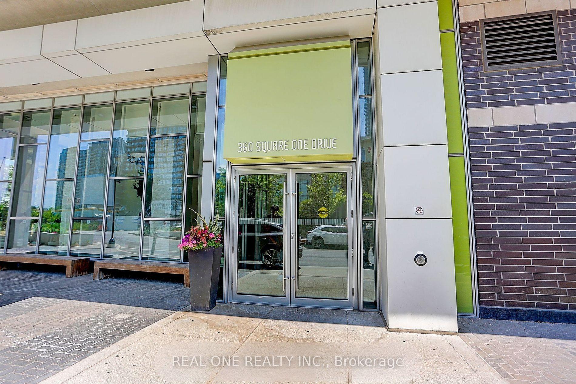 Photo 2 of Unit 2604, 360 Square One Drive, Mississauga, City Centre — HOMEH