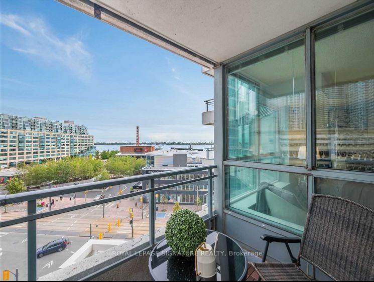 Photo 9 of Unit 805, 225 Queens Quay W, Toronto, Waterfront Communities — HOMEH