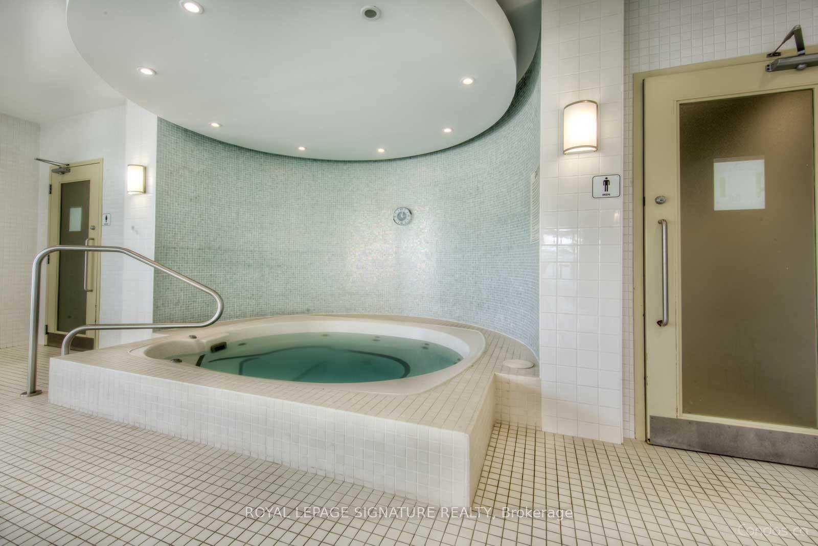 Photo 15 of Unit 805, 225 Queens Quay W, Toronto, Waterfront Communities — HOMEH