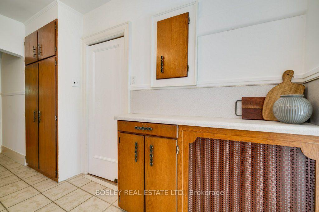 Photo 13 of 247 Melrose Avenue, Toronto, Bedford Park-Nortown — HOMEH